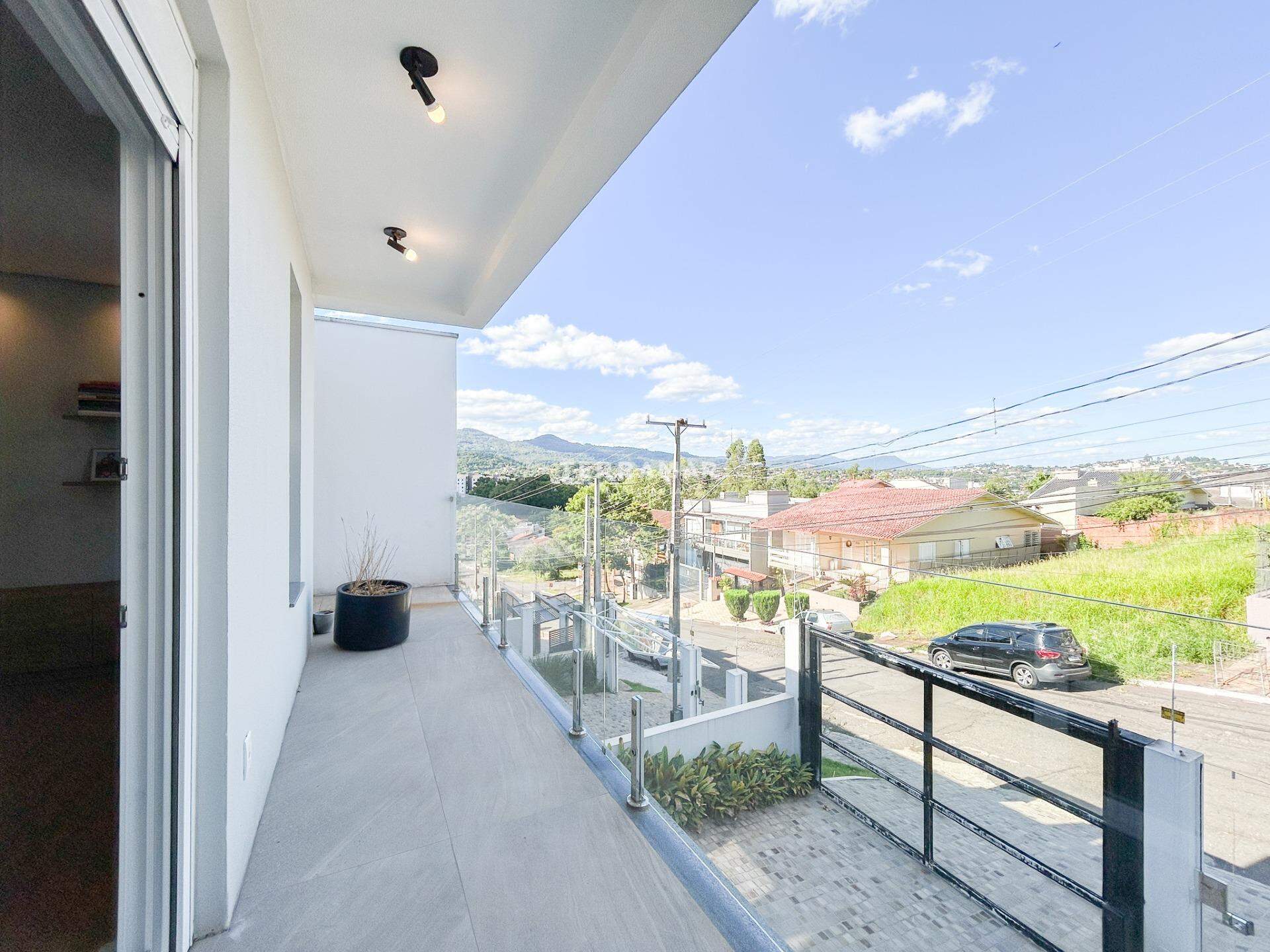 Casa à venda no Canudos: 