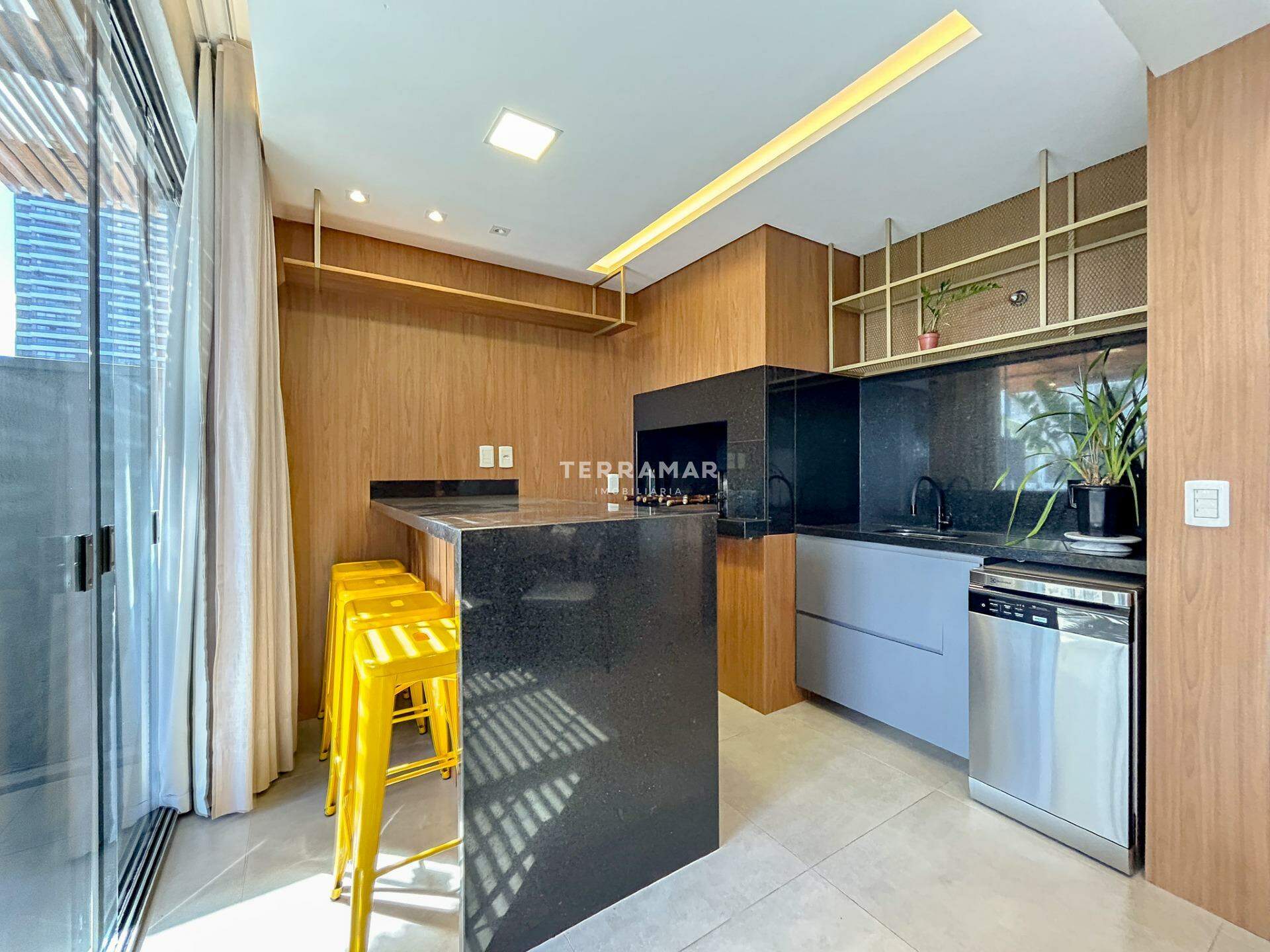 Casa em condomínio à venda no Centro: 