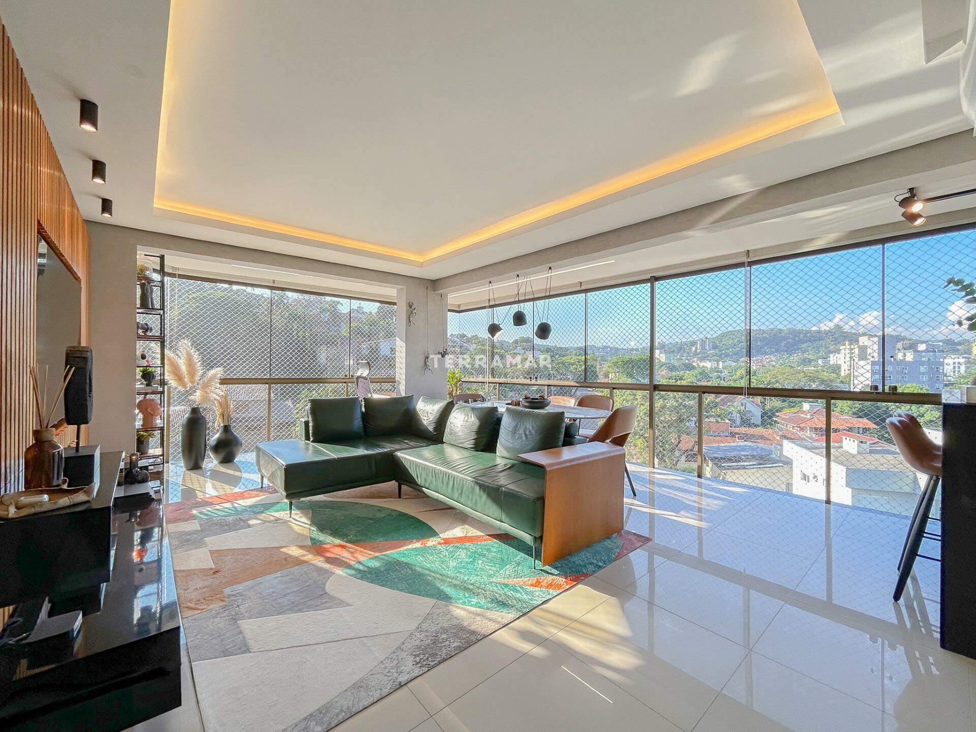 Apartamento à venda no Guarani: 