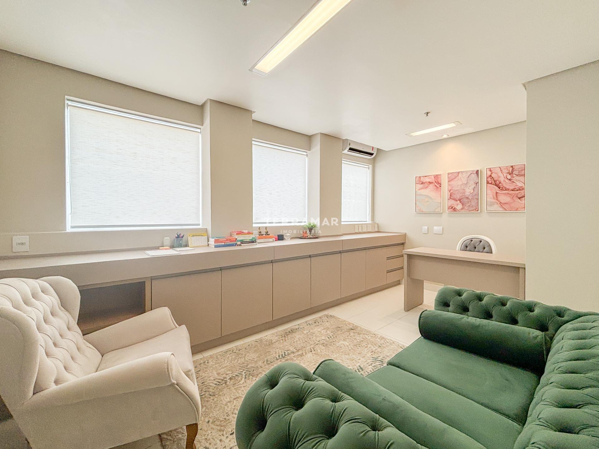 Sala comercial à venda no Rio Branco: 