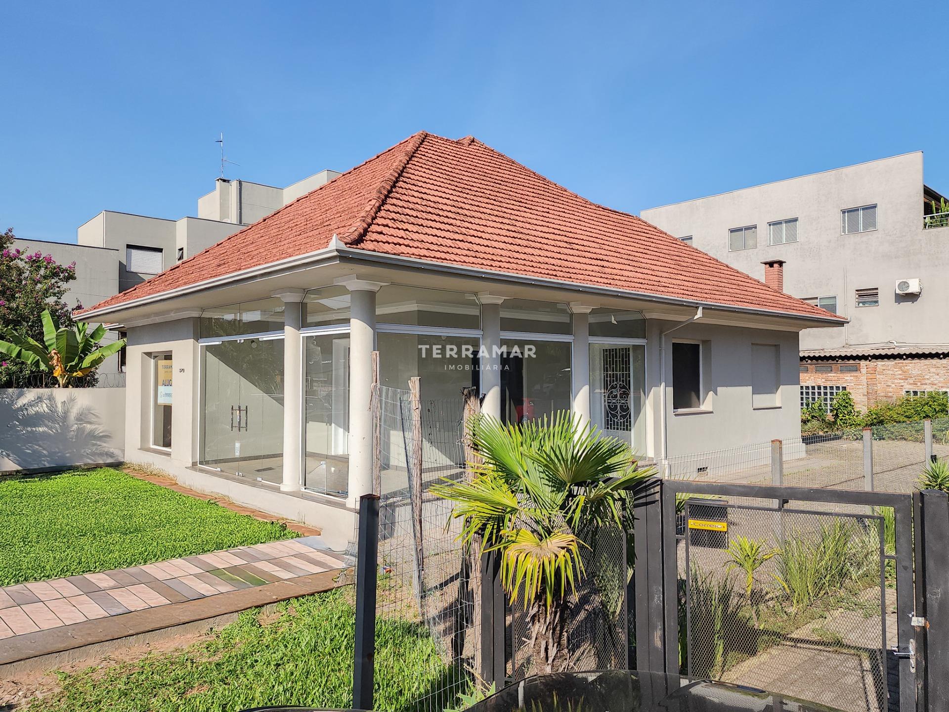 Casa Comercial para aluguel no Rio Branco: 