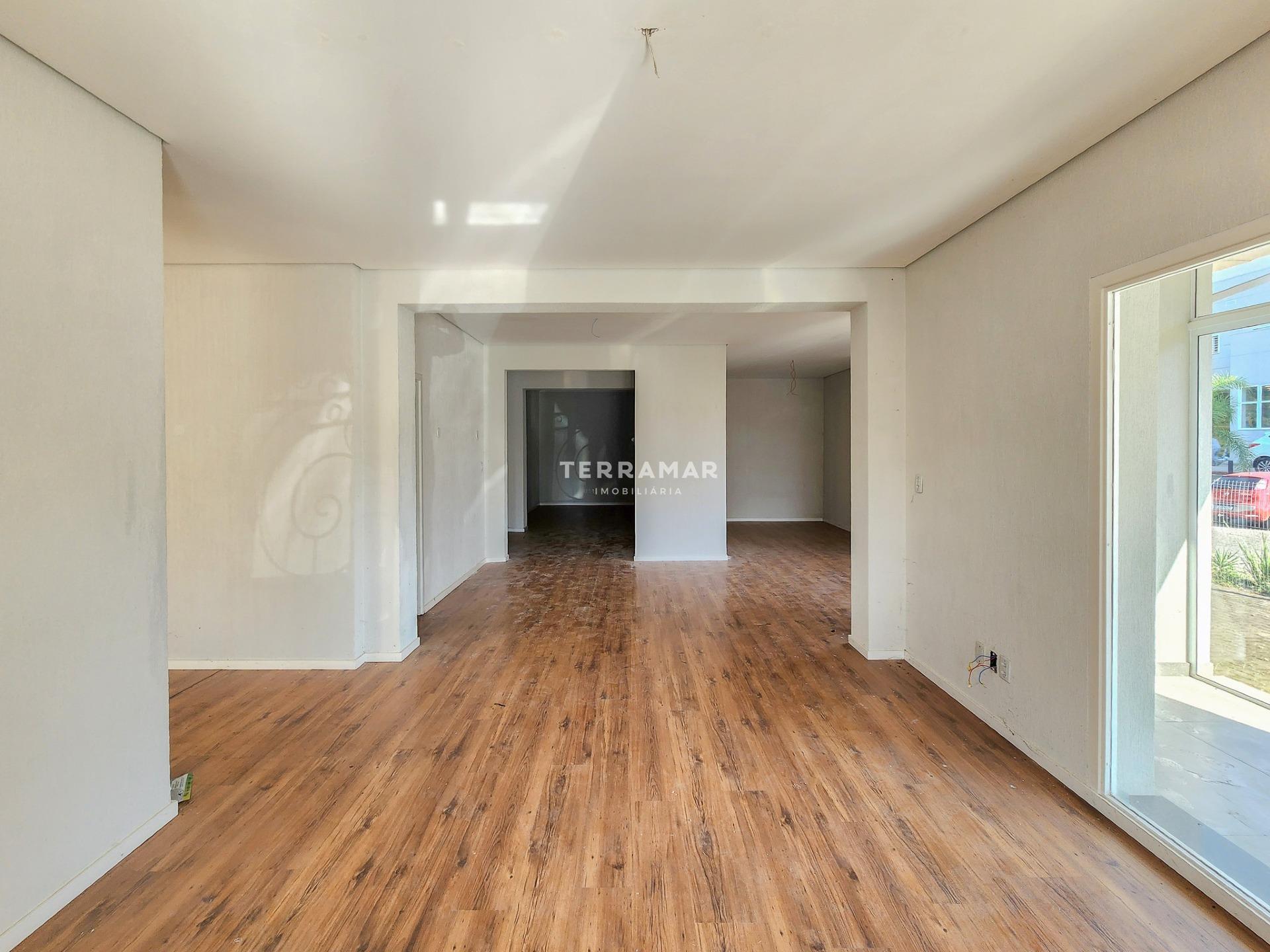 Casa Comercial para aluguel no Rio Branco: 