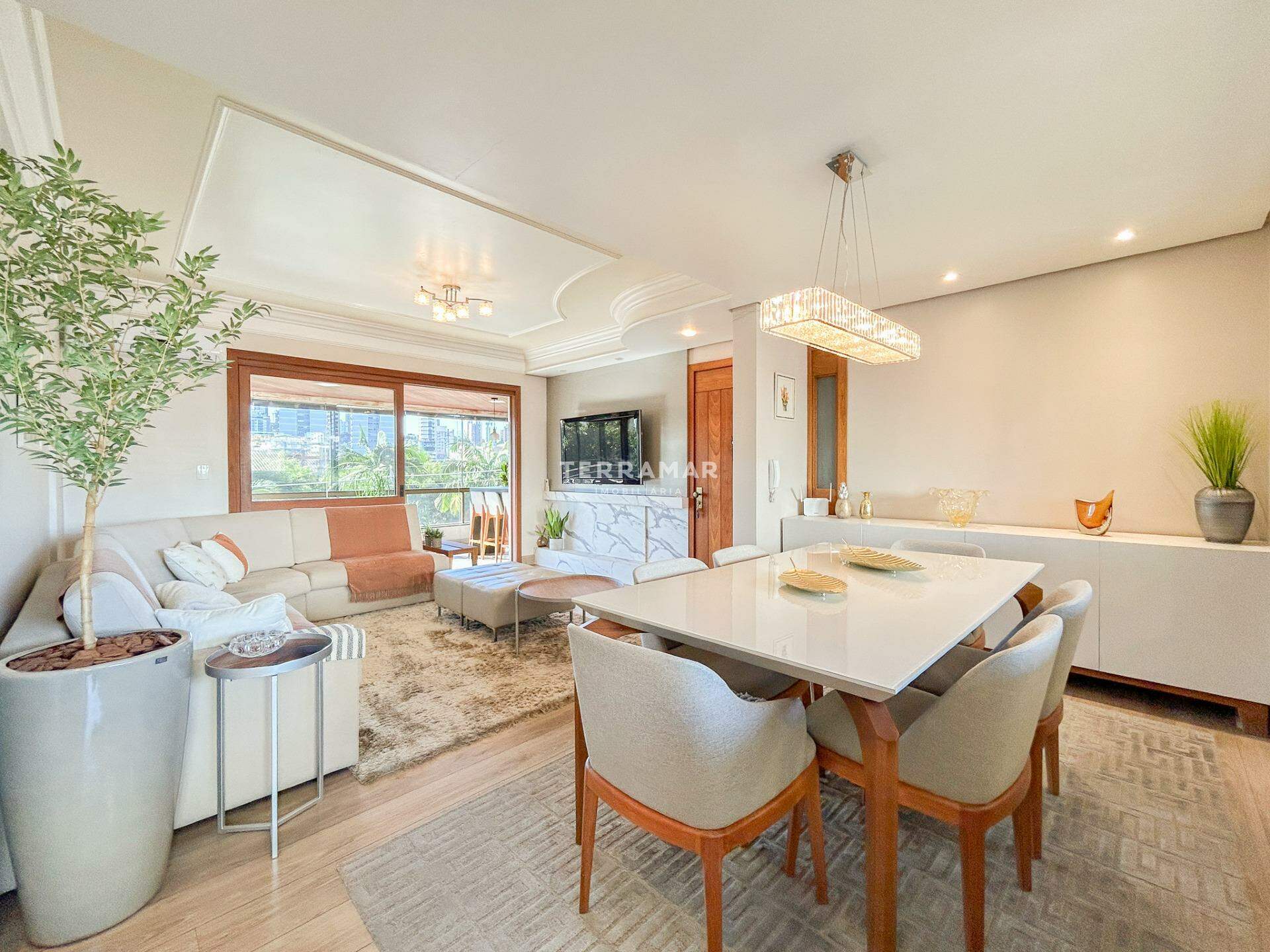 Apartamento à venda no Rio Branco: 