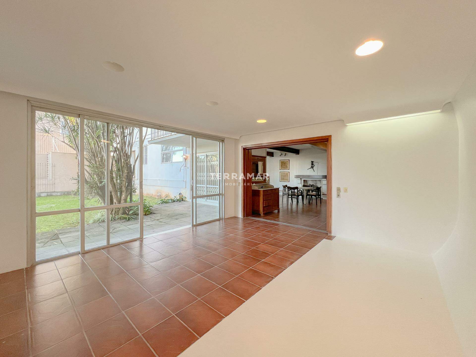 Casa Comercial para aluguel no Centro: