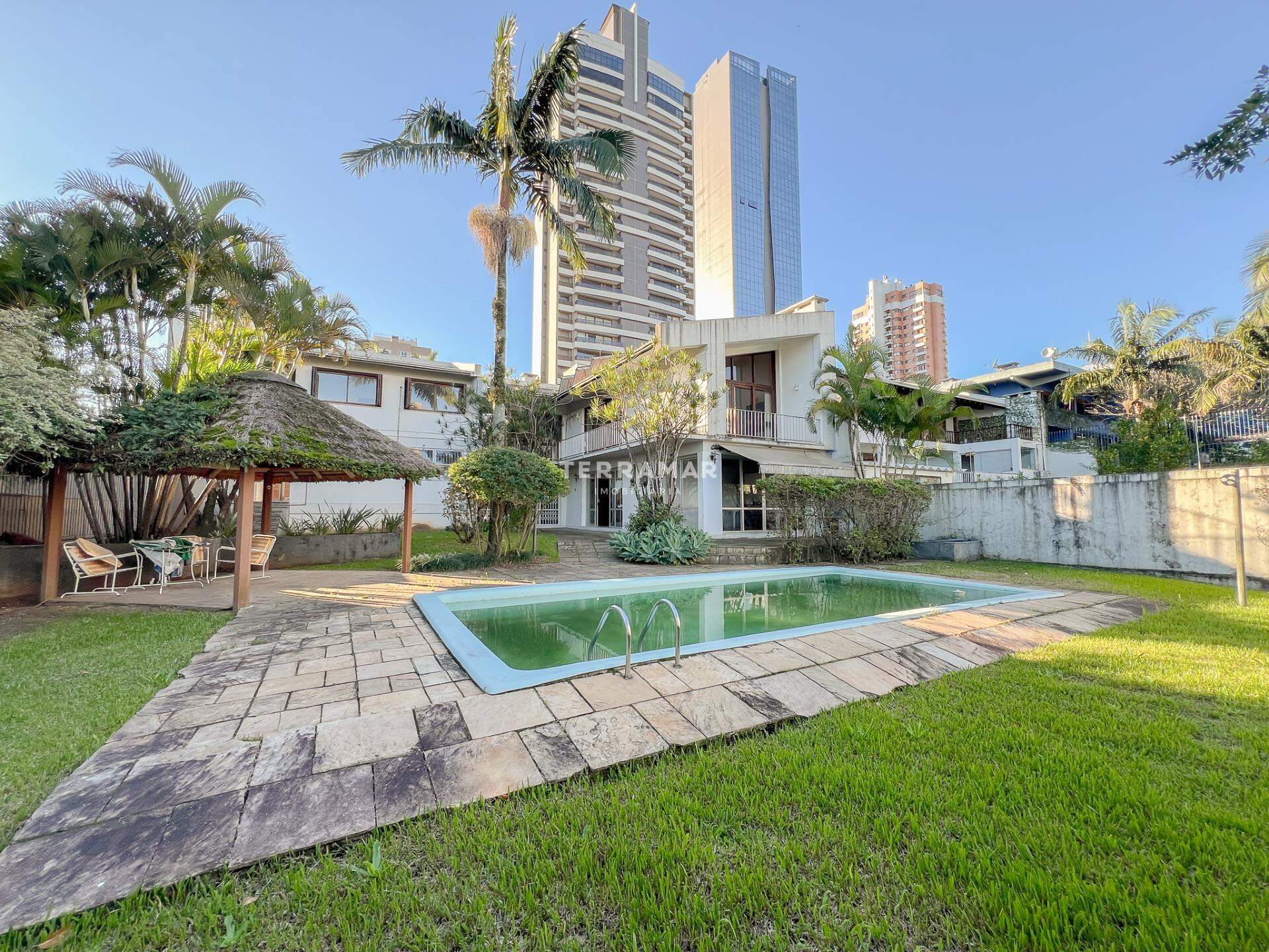 Casa Comercial para aluguel no Centro: