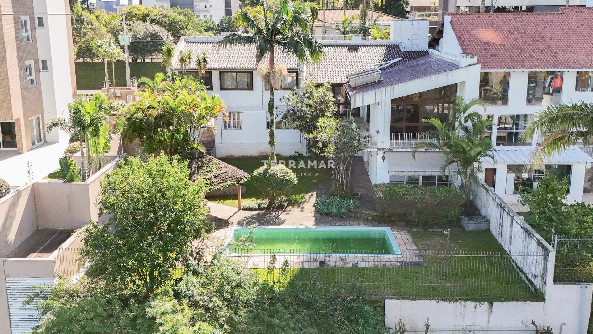 Casa Comercial para aluguel no Centro: