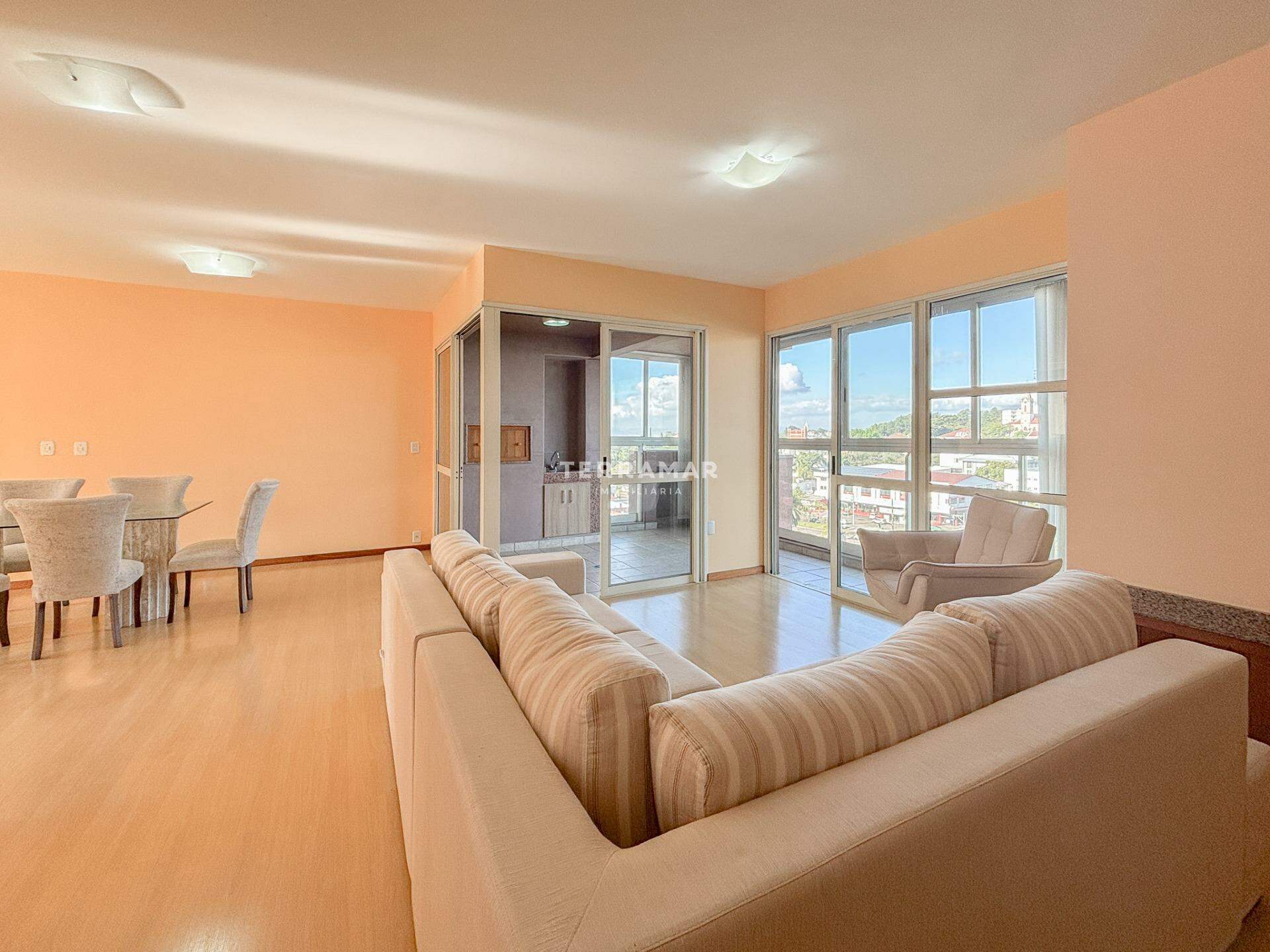 Apartamento à venda no Vila Nova: 