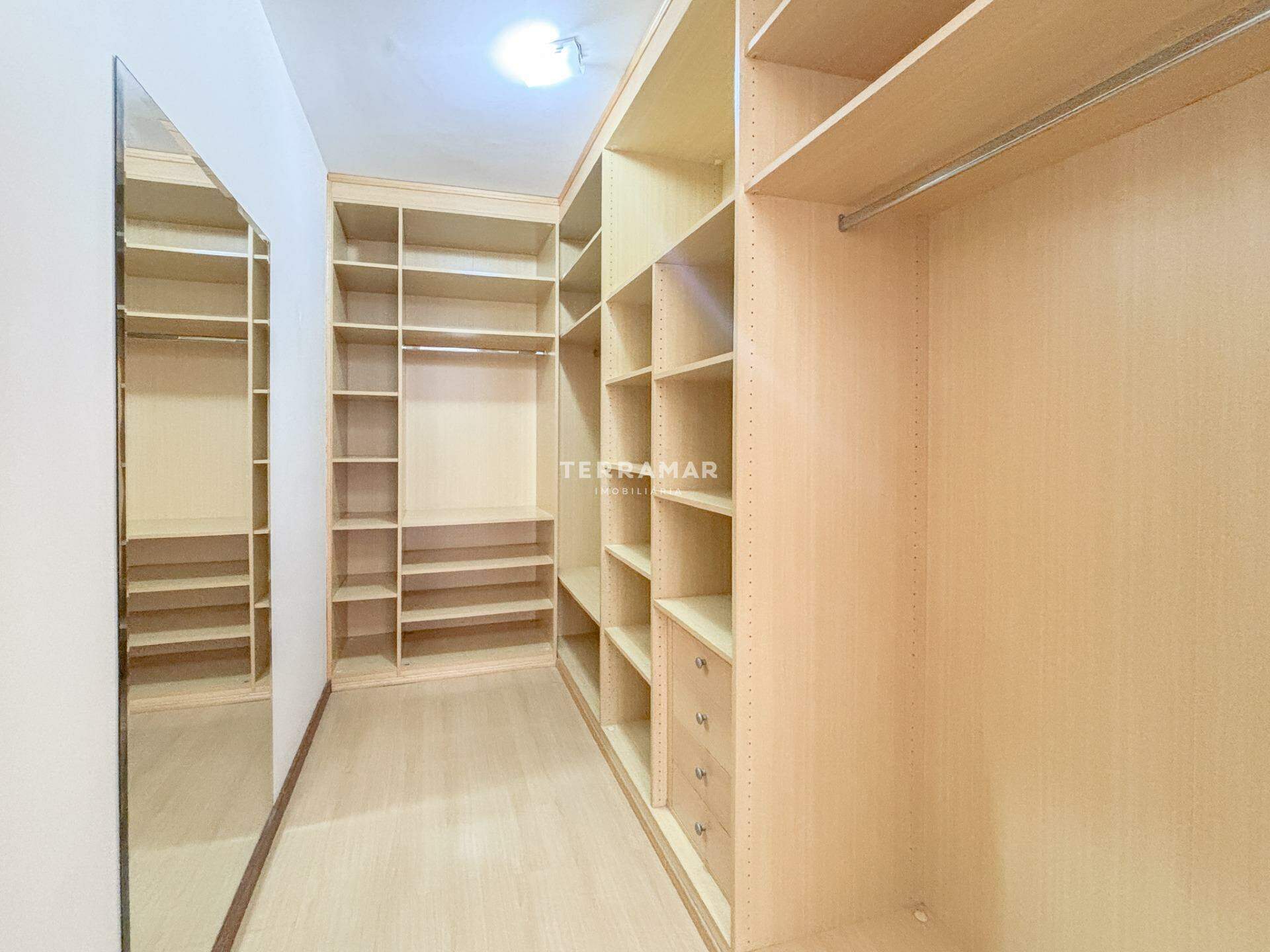 Apartamento à venda no Vila Nova: 