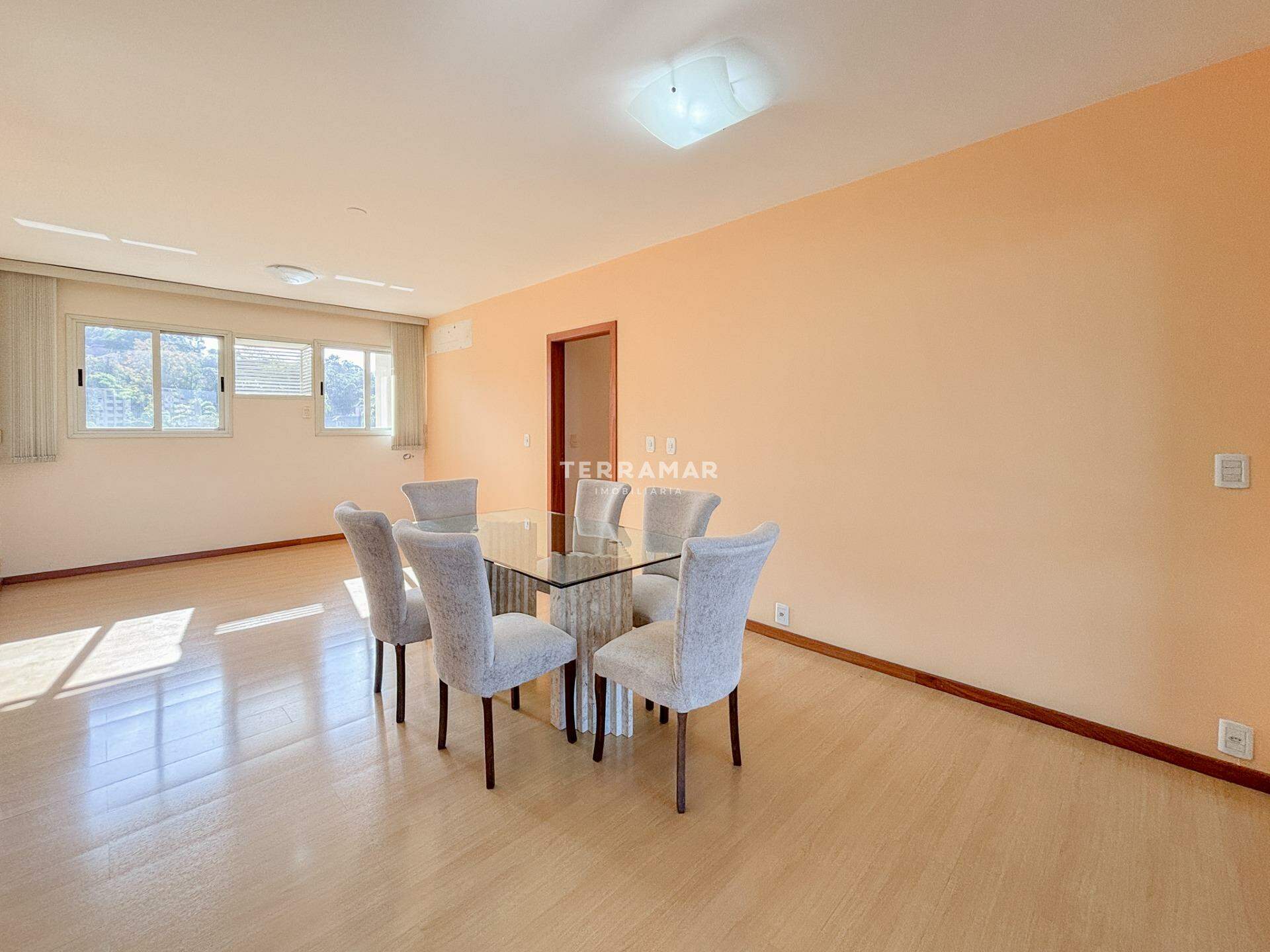 Apartamento à venda no Vila Nova: 