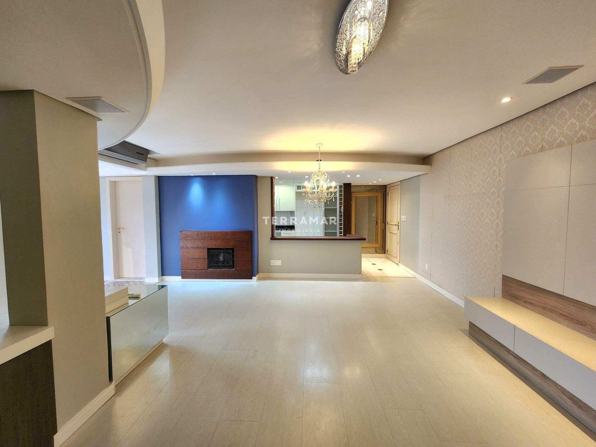 Apartamento para aluguel no Centro: 