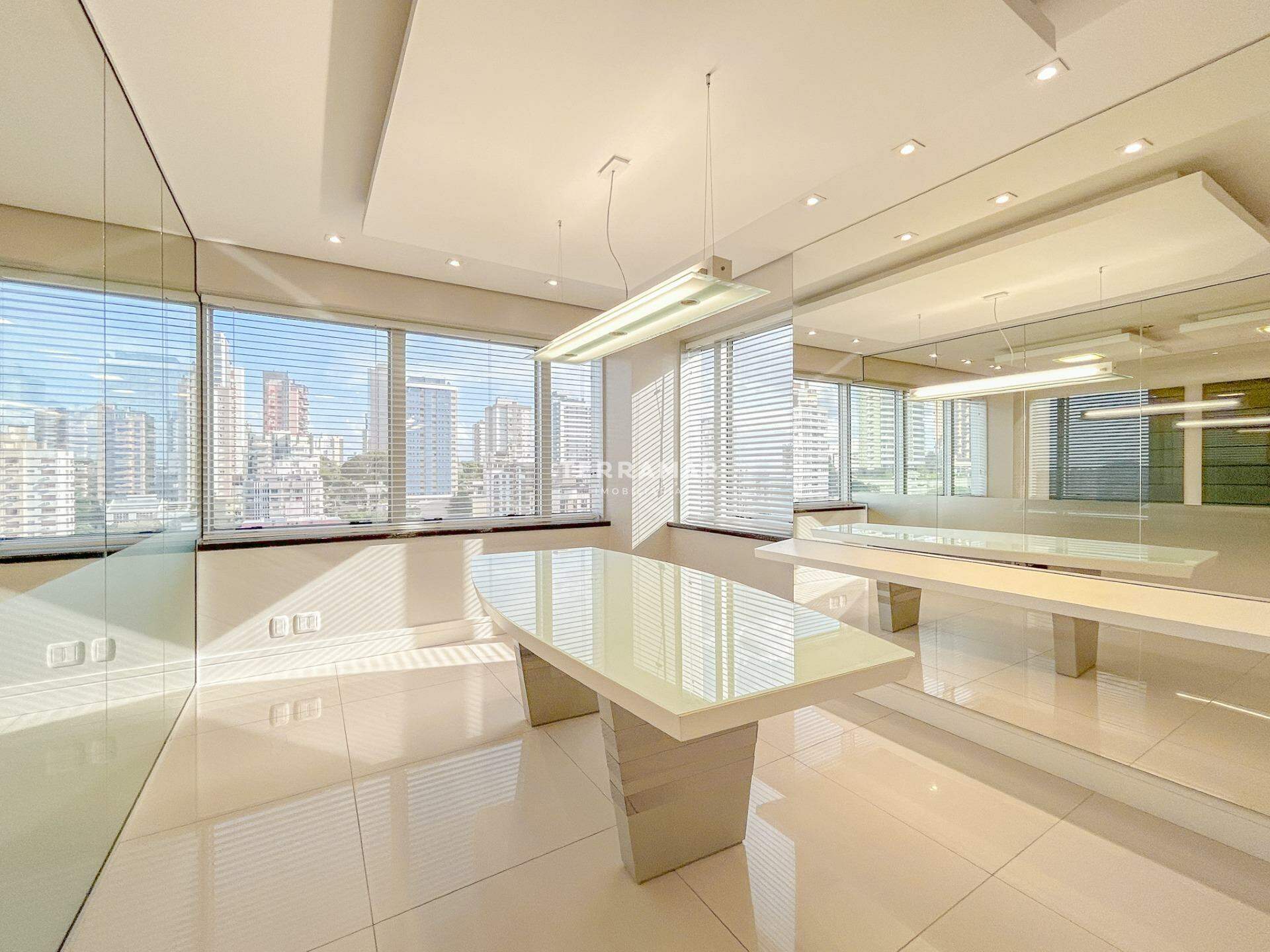 Sala comercial para aluguel no Centro: