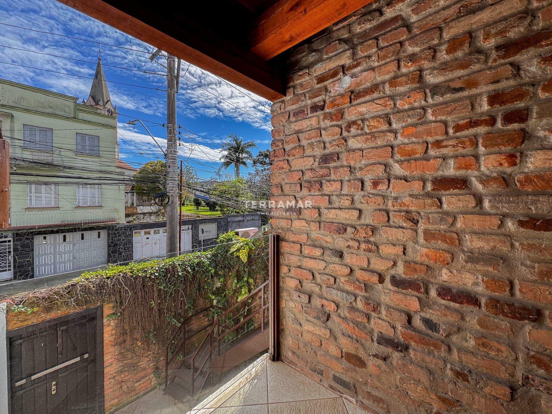 Casa Comercial para aluguel no Hamburgo Velho: