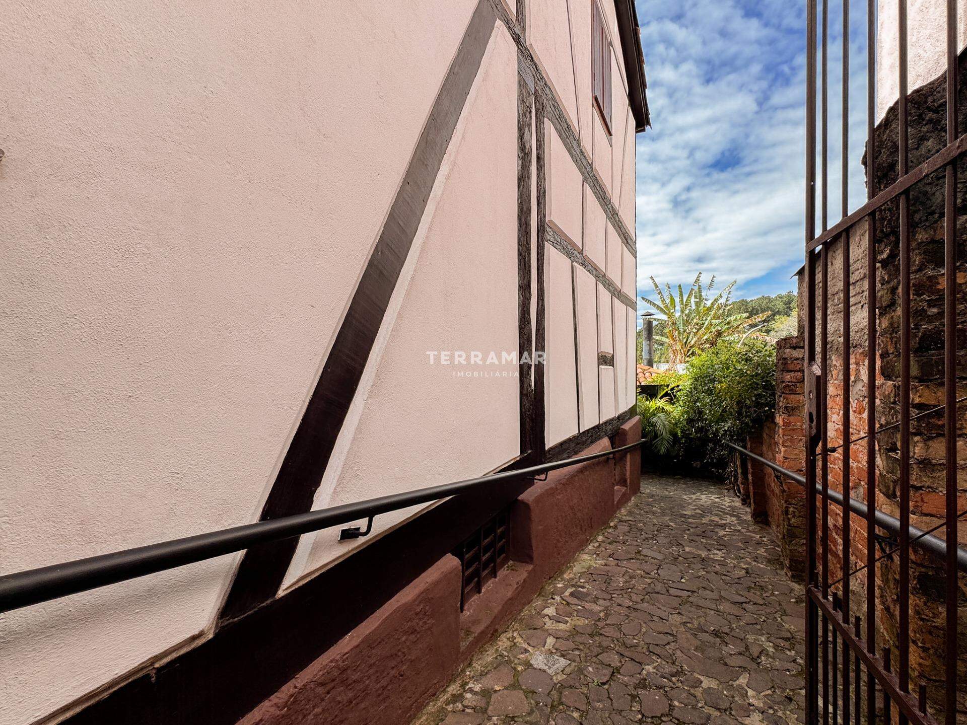 Casa Comercial para aluguel no Hamburgo Velho: