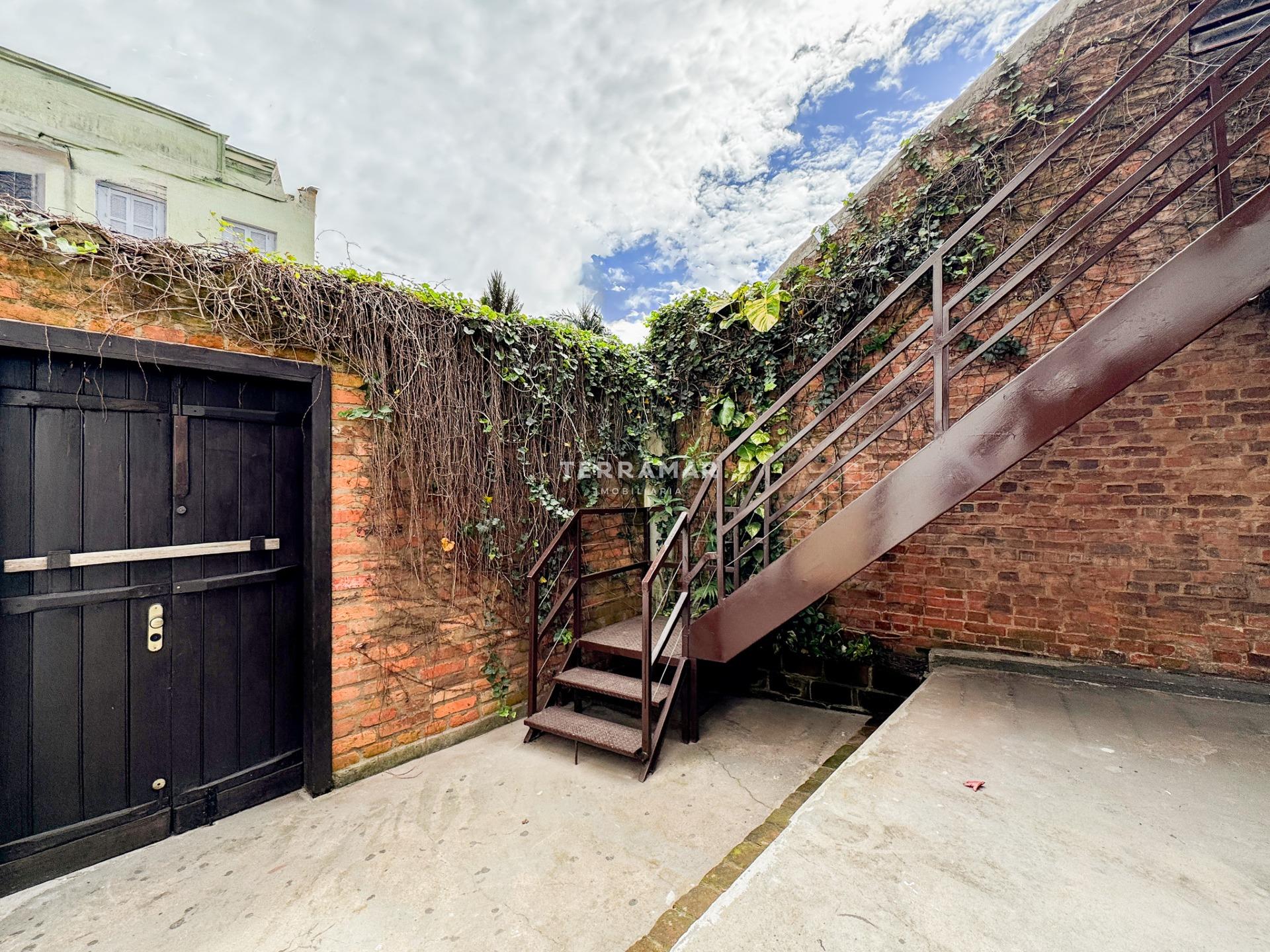 Casa Comercial à venda no Hamburgo Velho: 