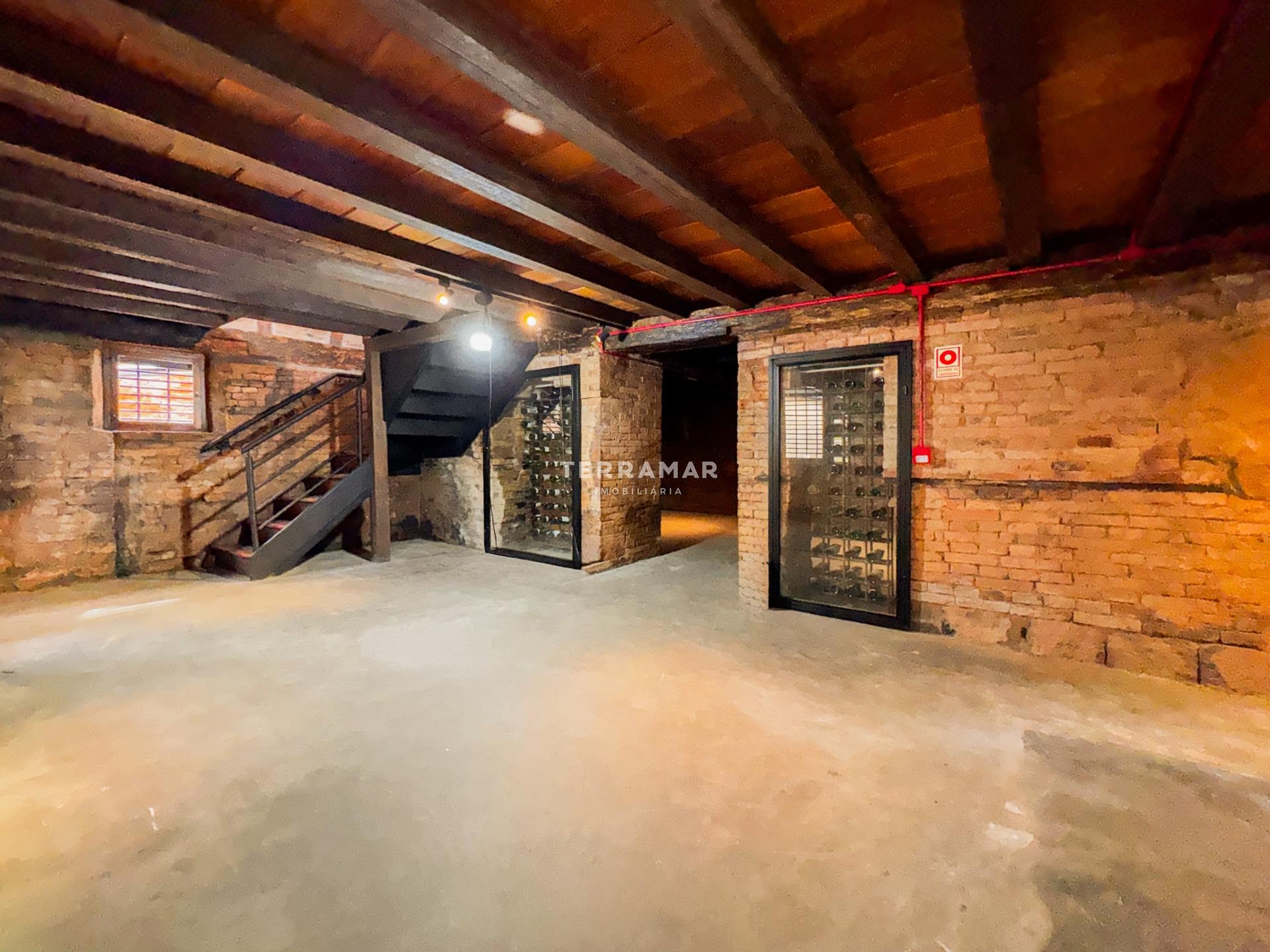 Casa Comercial à venda no Hamburgo Velho: 