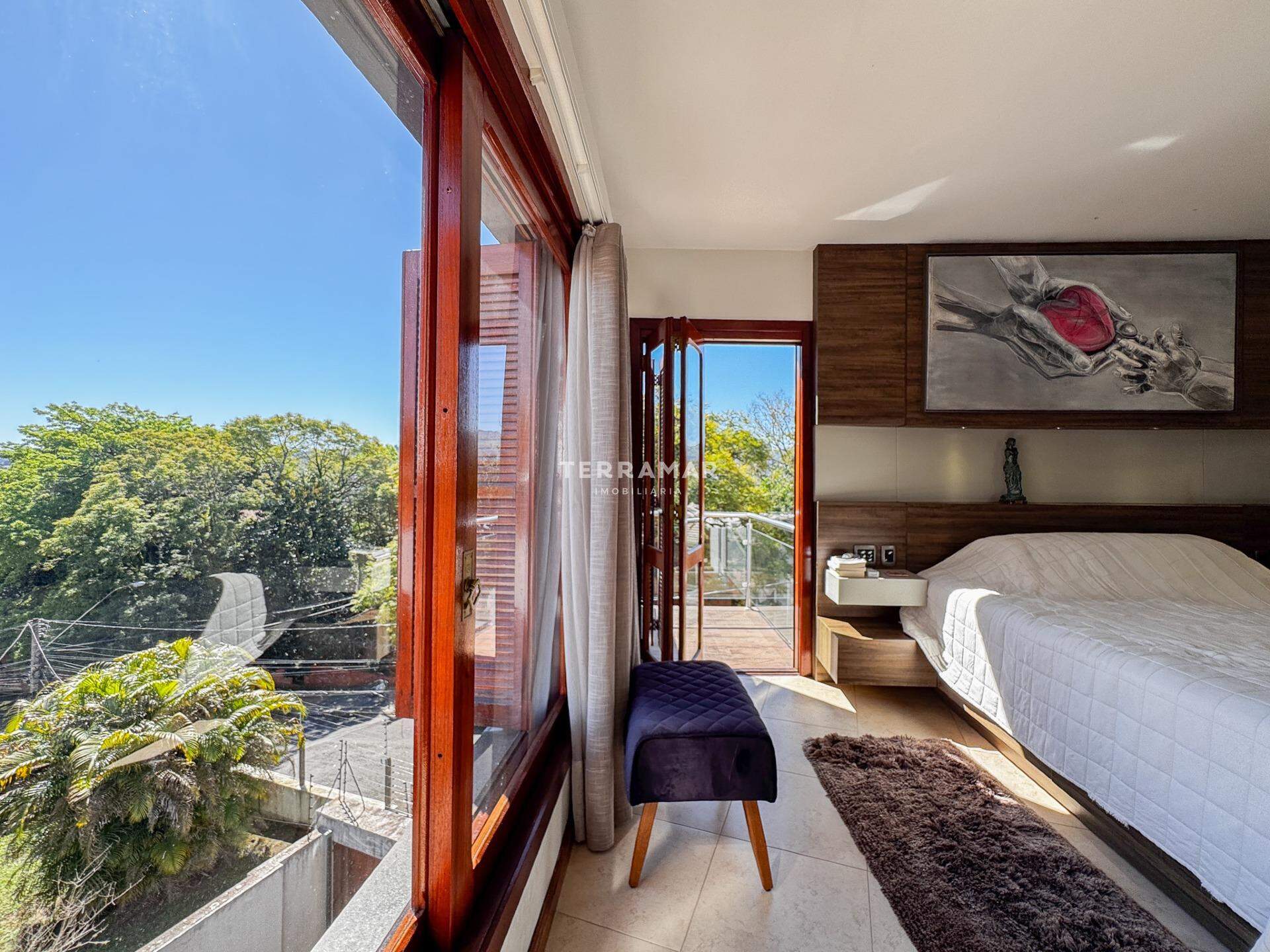 Casa à venda no Hamburgo Velho: 
