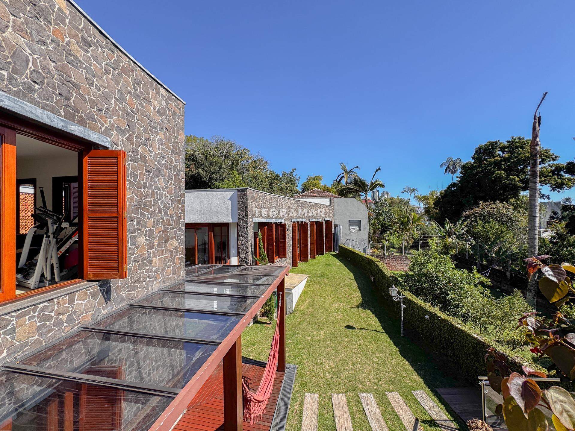 Casa à venda no Hamburgo Velho: 