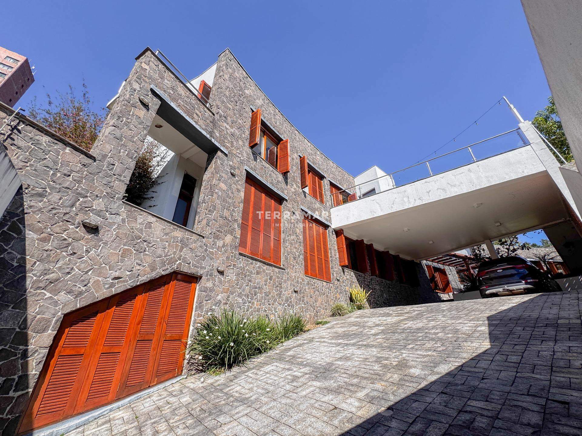 Casa à venda no Hamburgo Velho: 