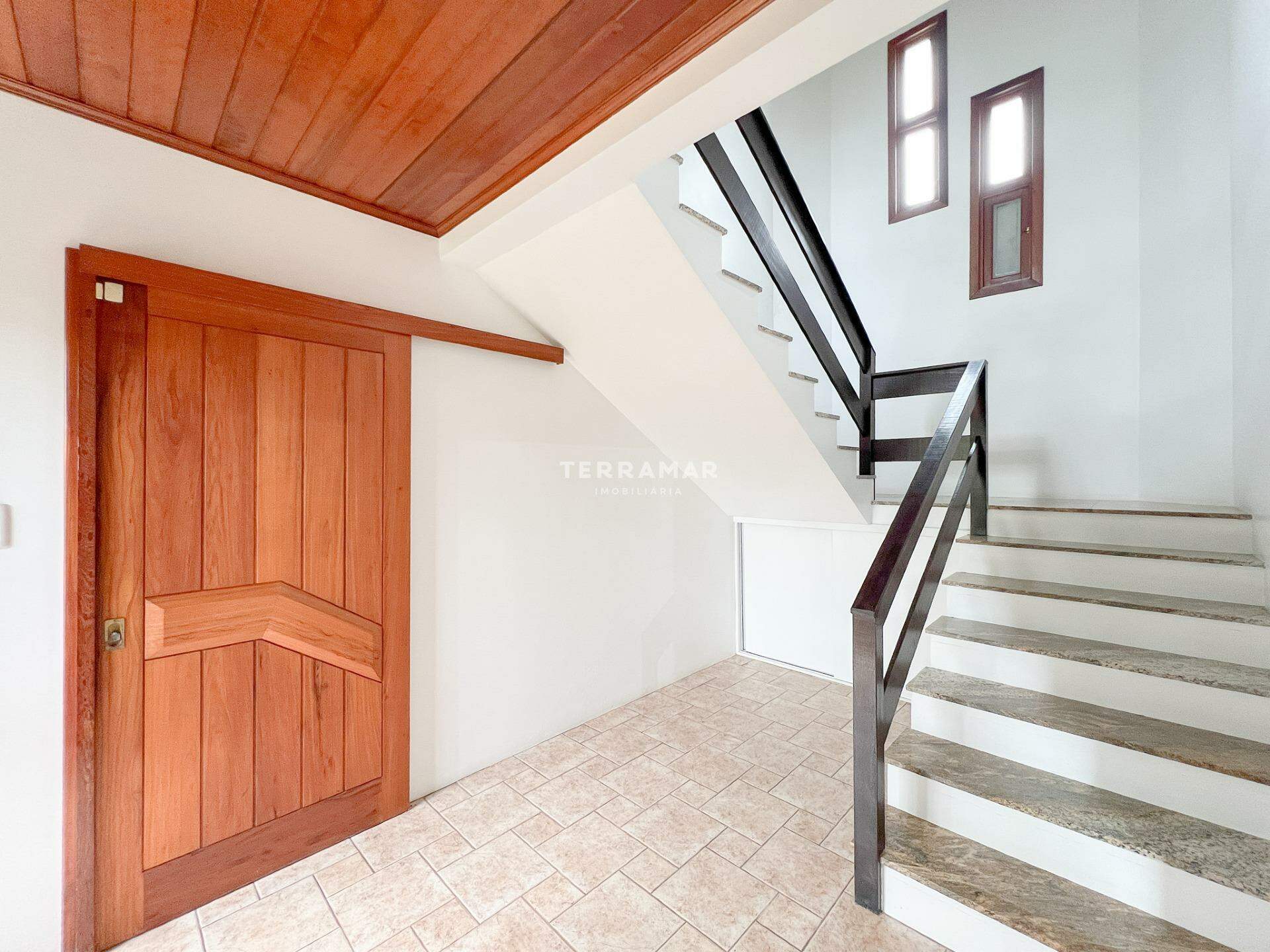 Casa à venda no Lomba Grande: 