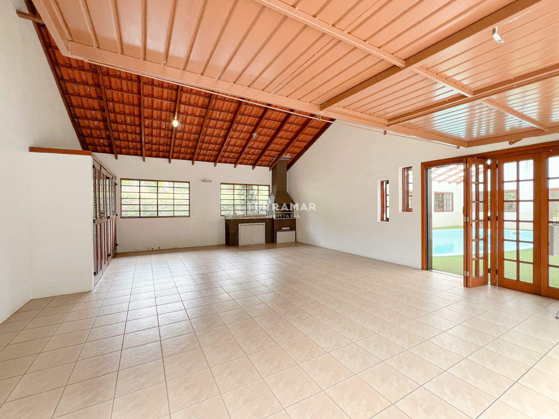 Casa para aluguel no Lomba Grande: