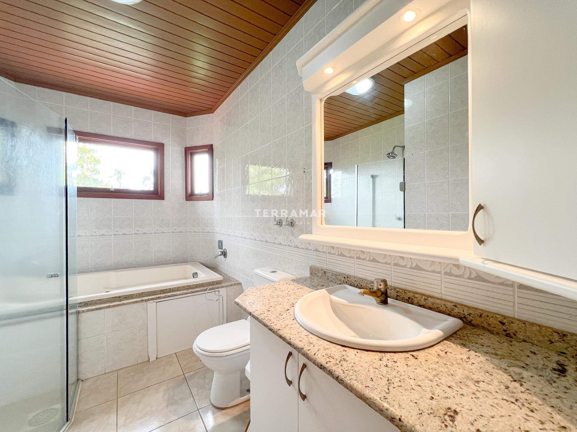 Casa para aluguel no Lomba Grande: