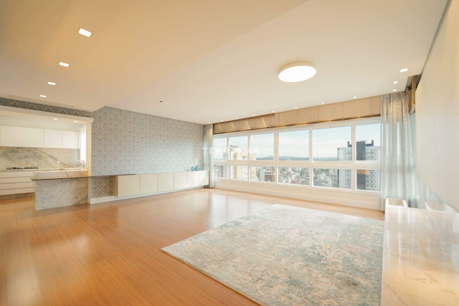 Apartamento para aluguel no Centro: 