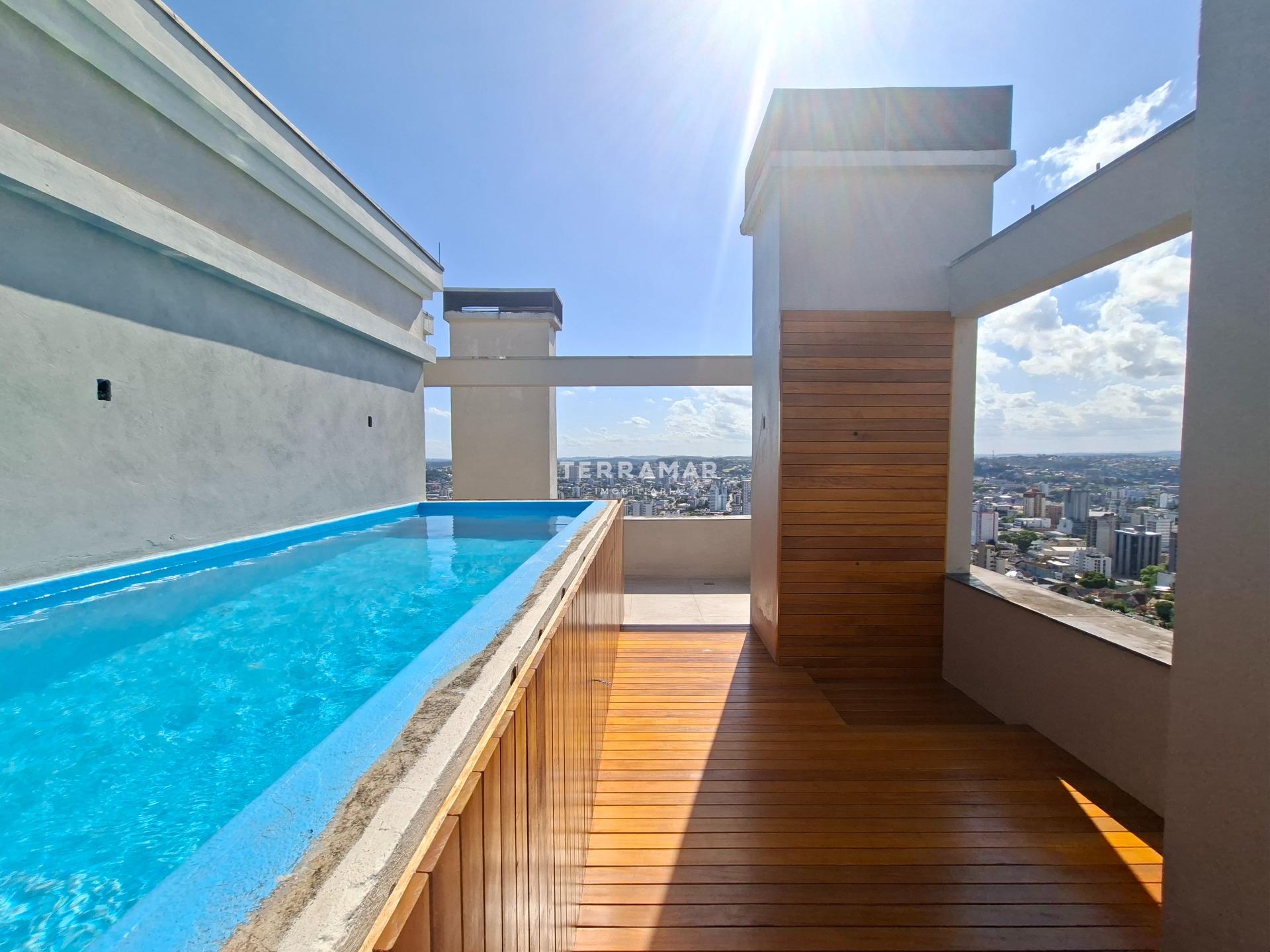 Cobertura à venda no Centro: 