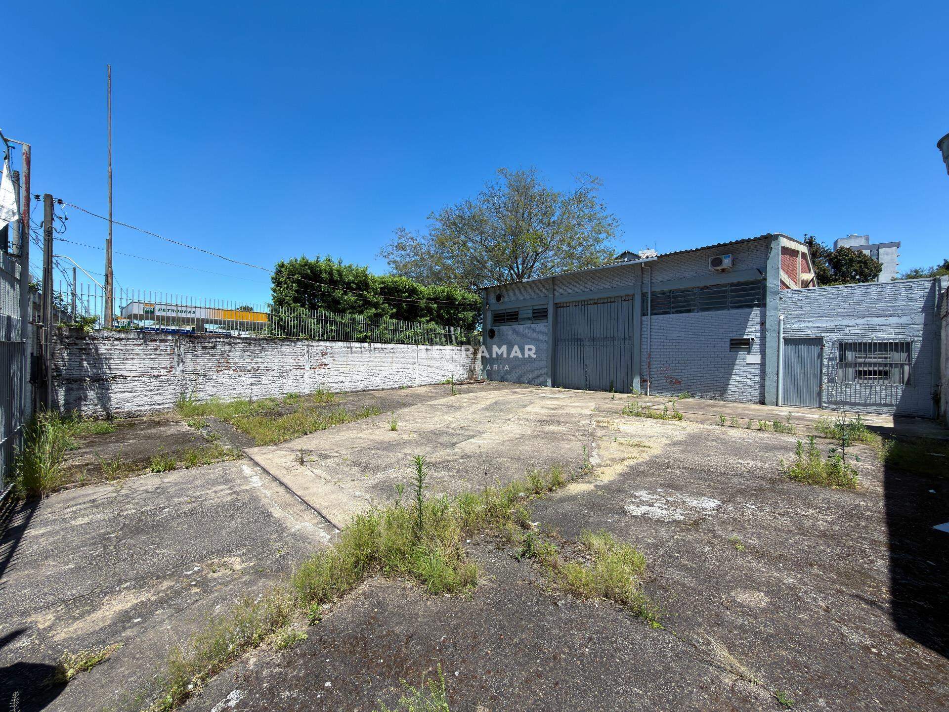 Pavilhão à venda no Rio Branco: