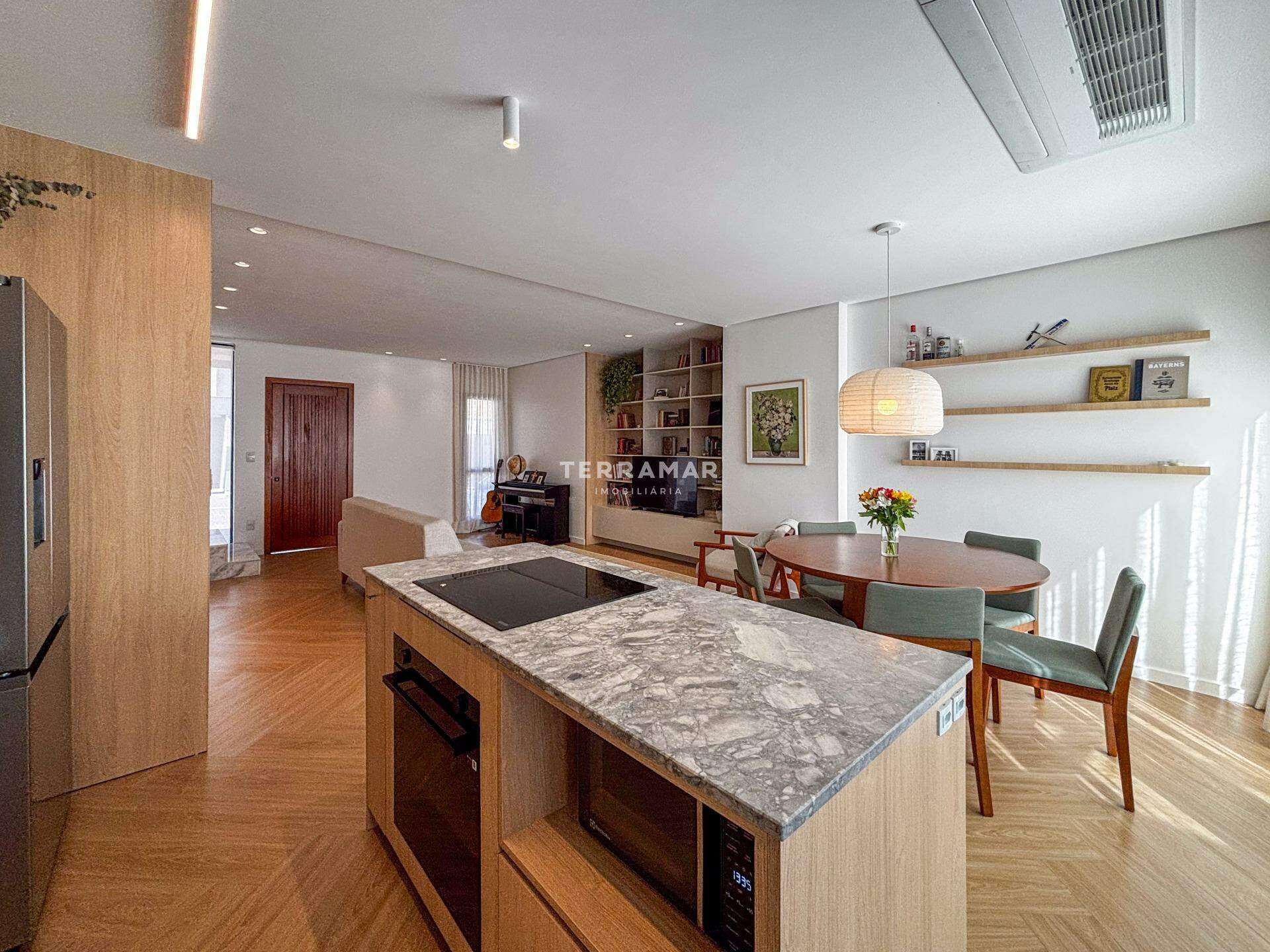 Casa em condomínio à venda no Vila Rosa: