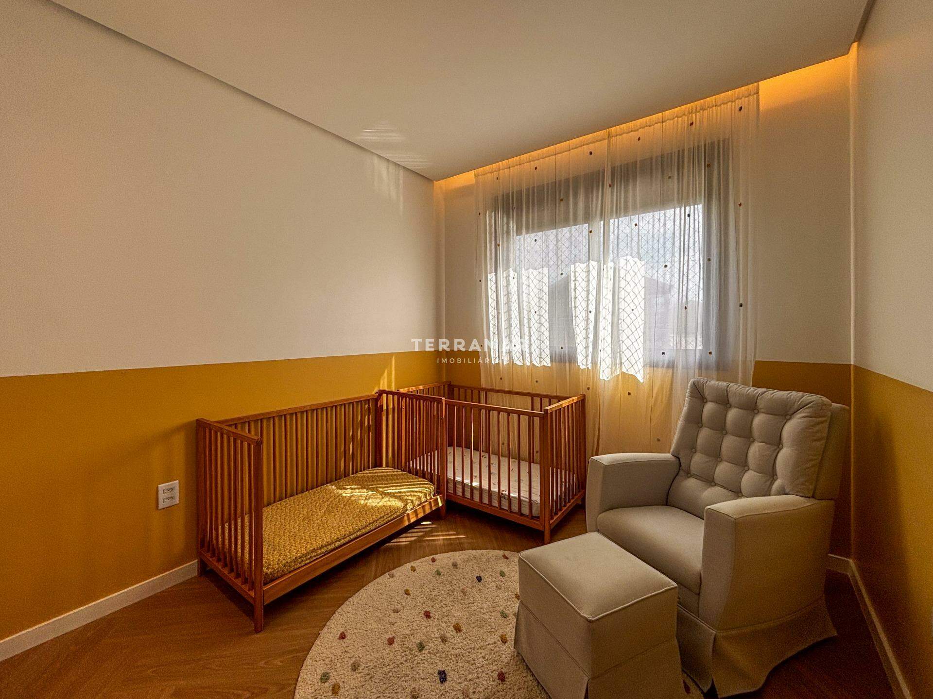 Casa em condomínio à venda no Vila Rosa: