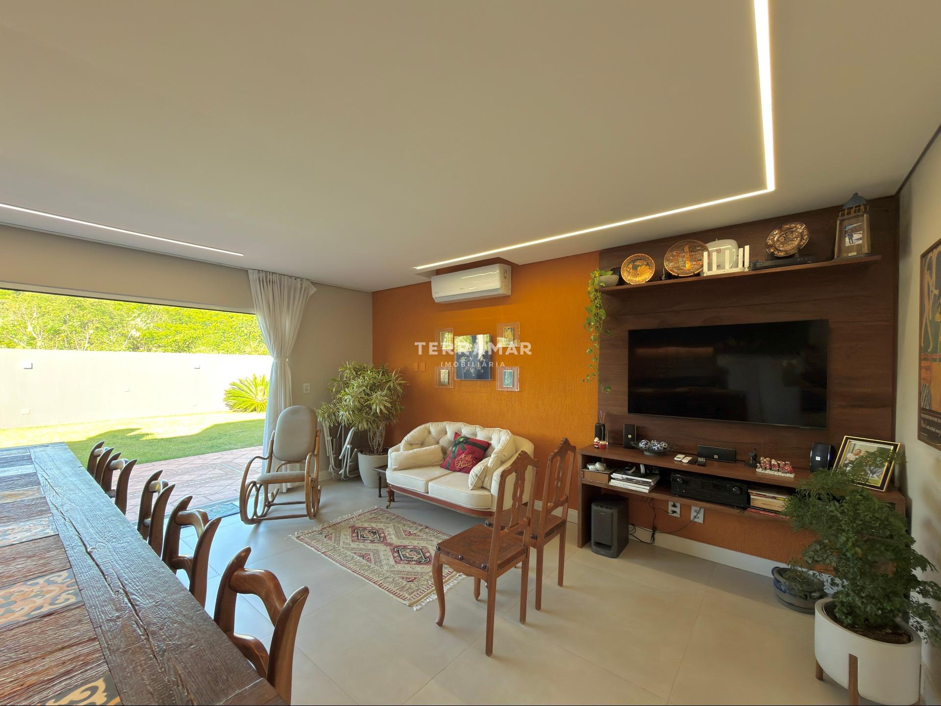 Casa à venda no Lomba Grande: 