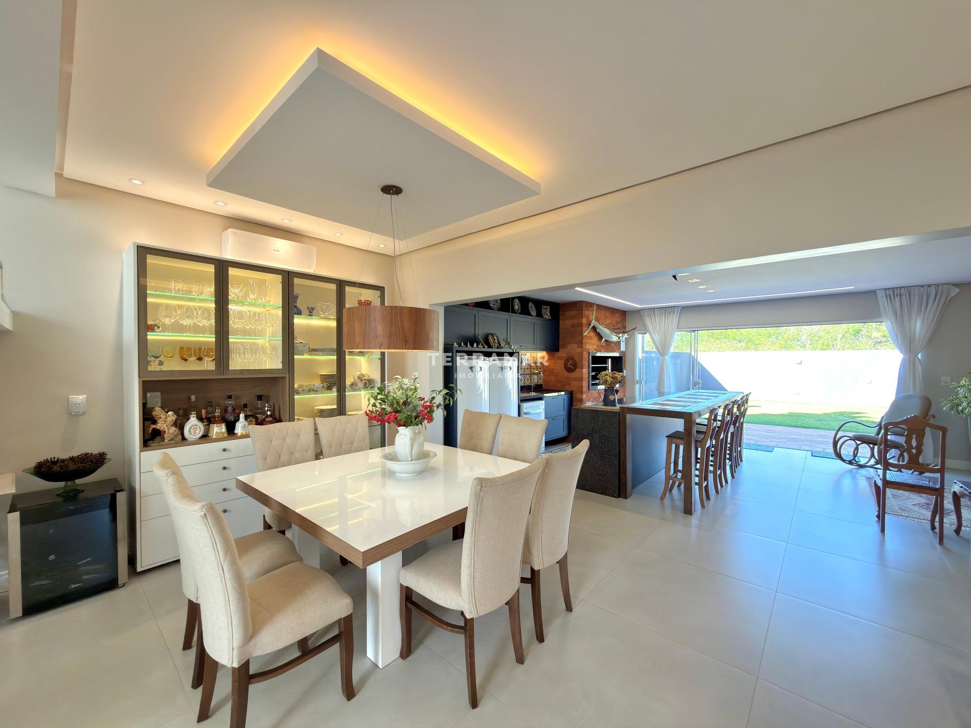 Casa à venda no Lomba Grande: 