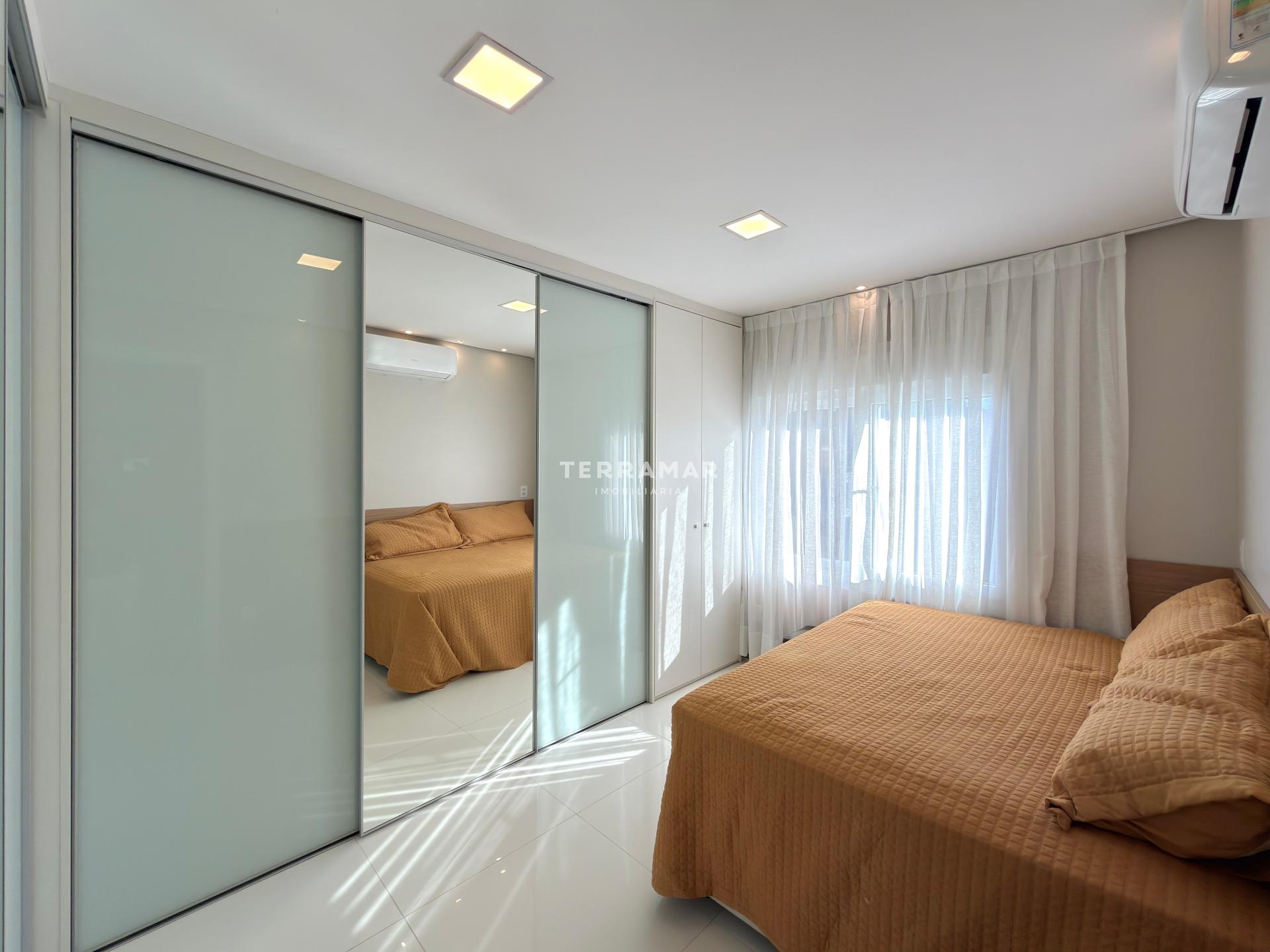 Casa à venda no Lomba Grande: 