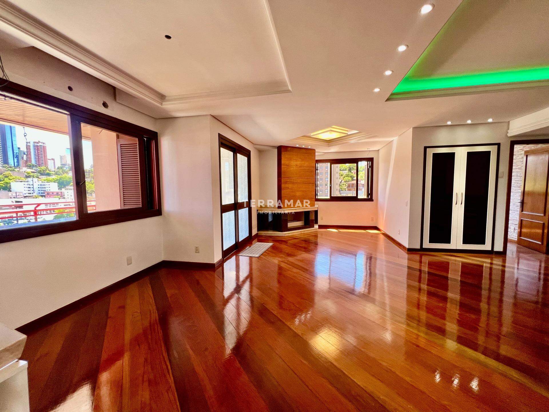 Apartamento para aluguel no Centro: 