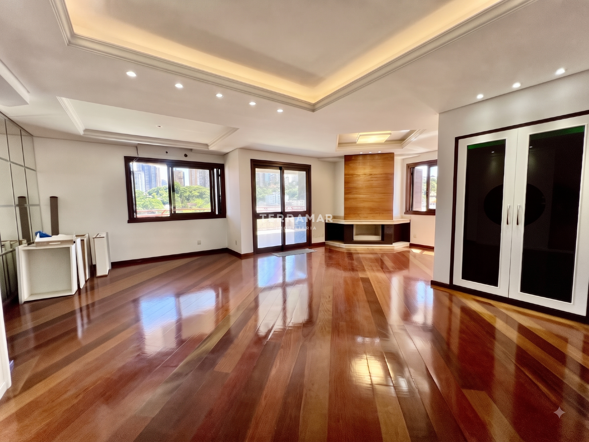 Apartamento para aluguel no Centro: 