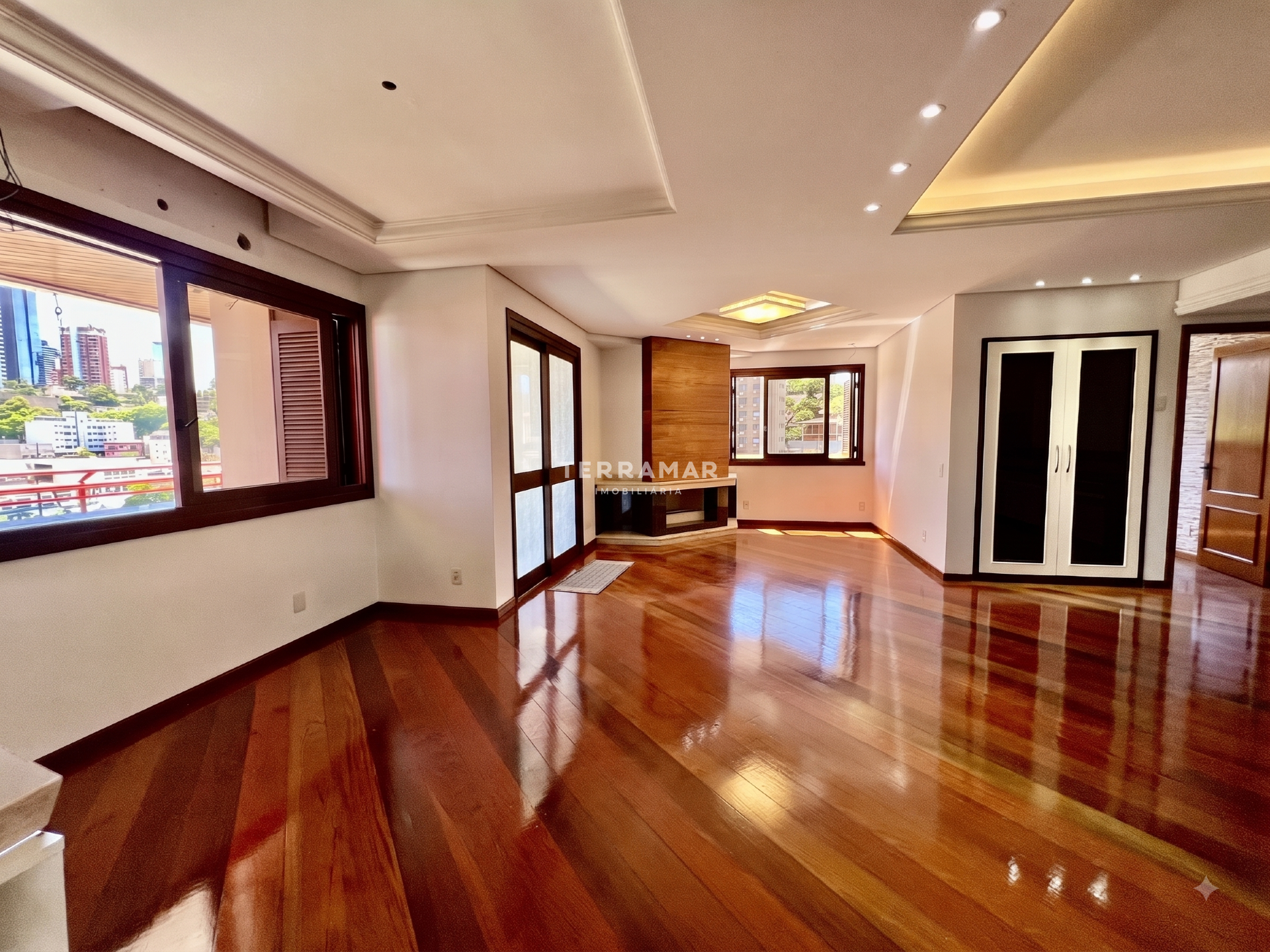 Apartamento para aluguel no Centro: 
