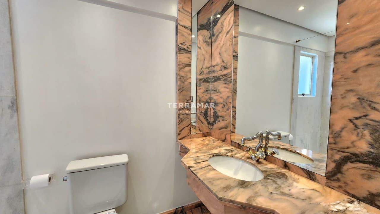 Apartamento para aluguel no Centro: 