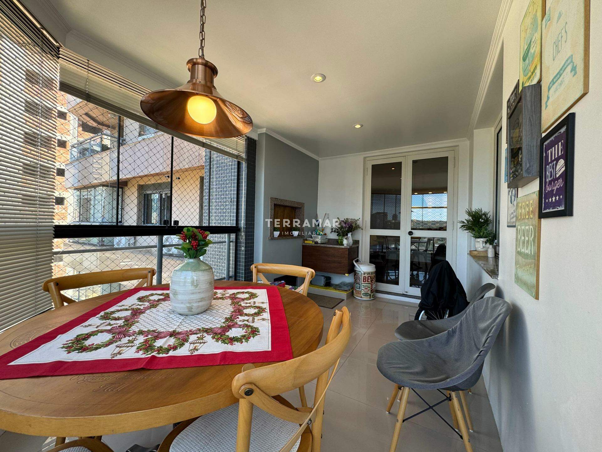 Apartamento à venda no Centro: 