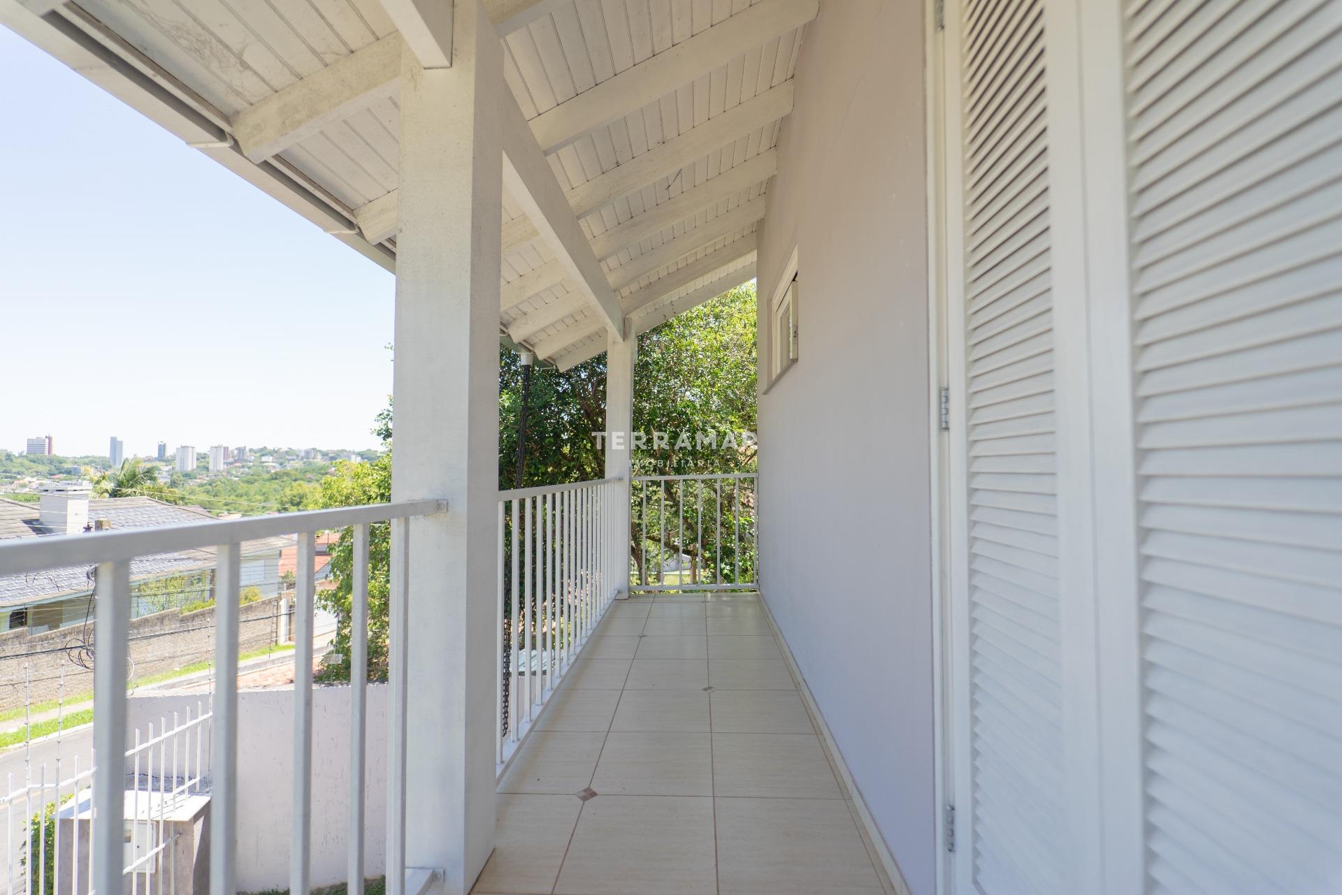 Casa à venda no Canudos: 