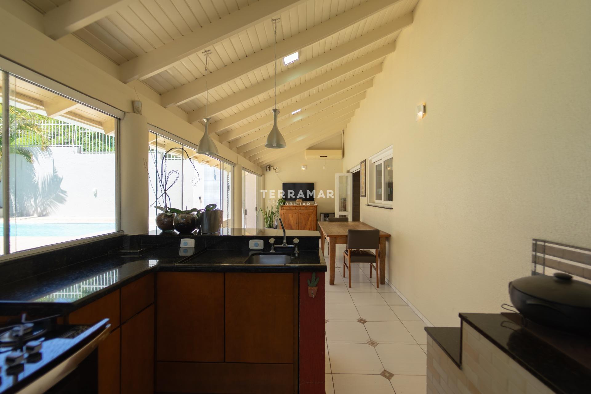 Casa à venda no Canudos: 