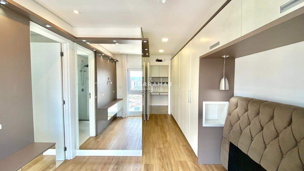 Apartamento para aluguel no Centro: 