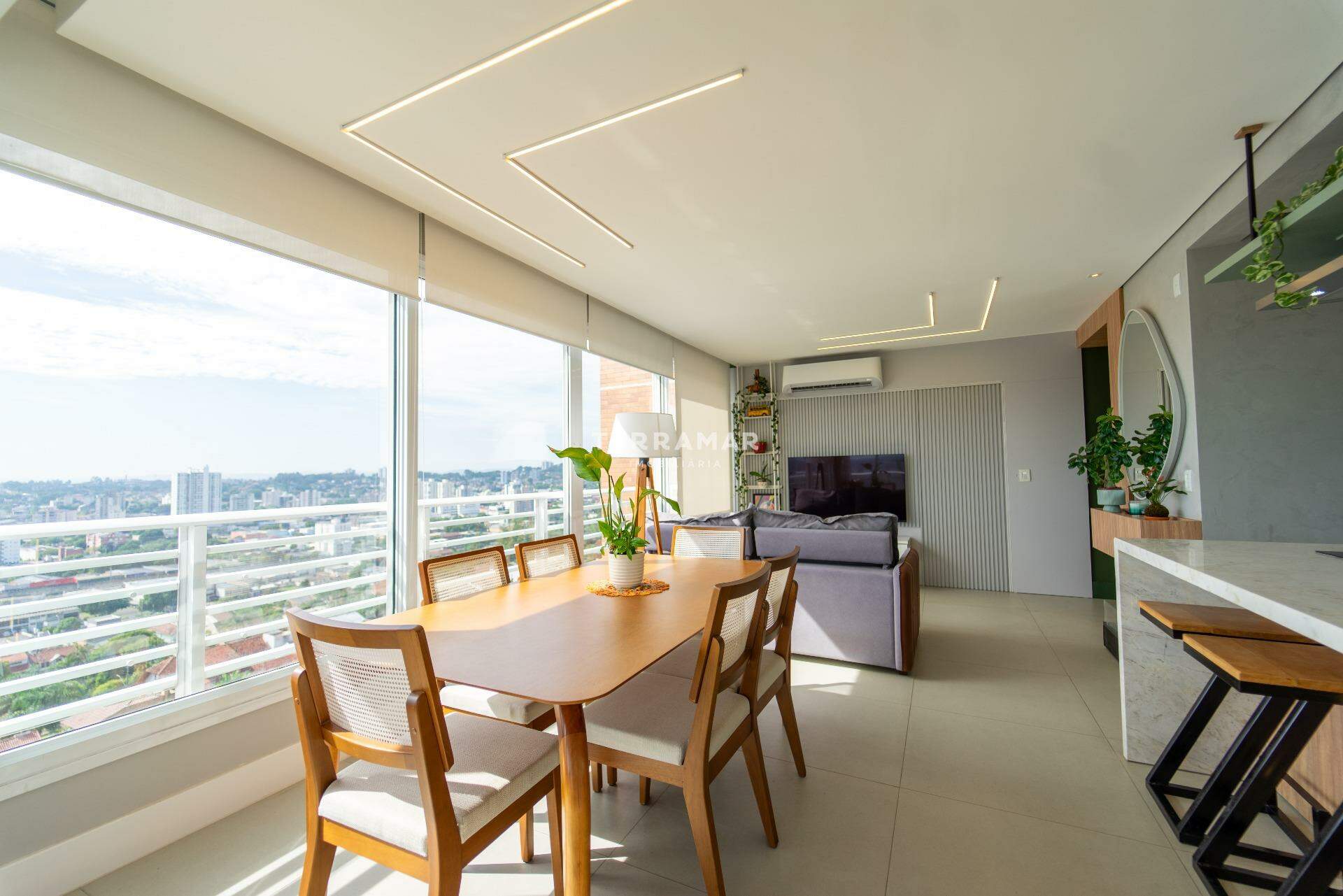 Apartamento à venda no Ideal: 