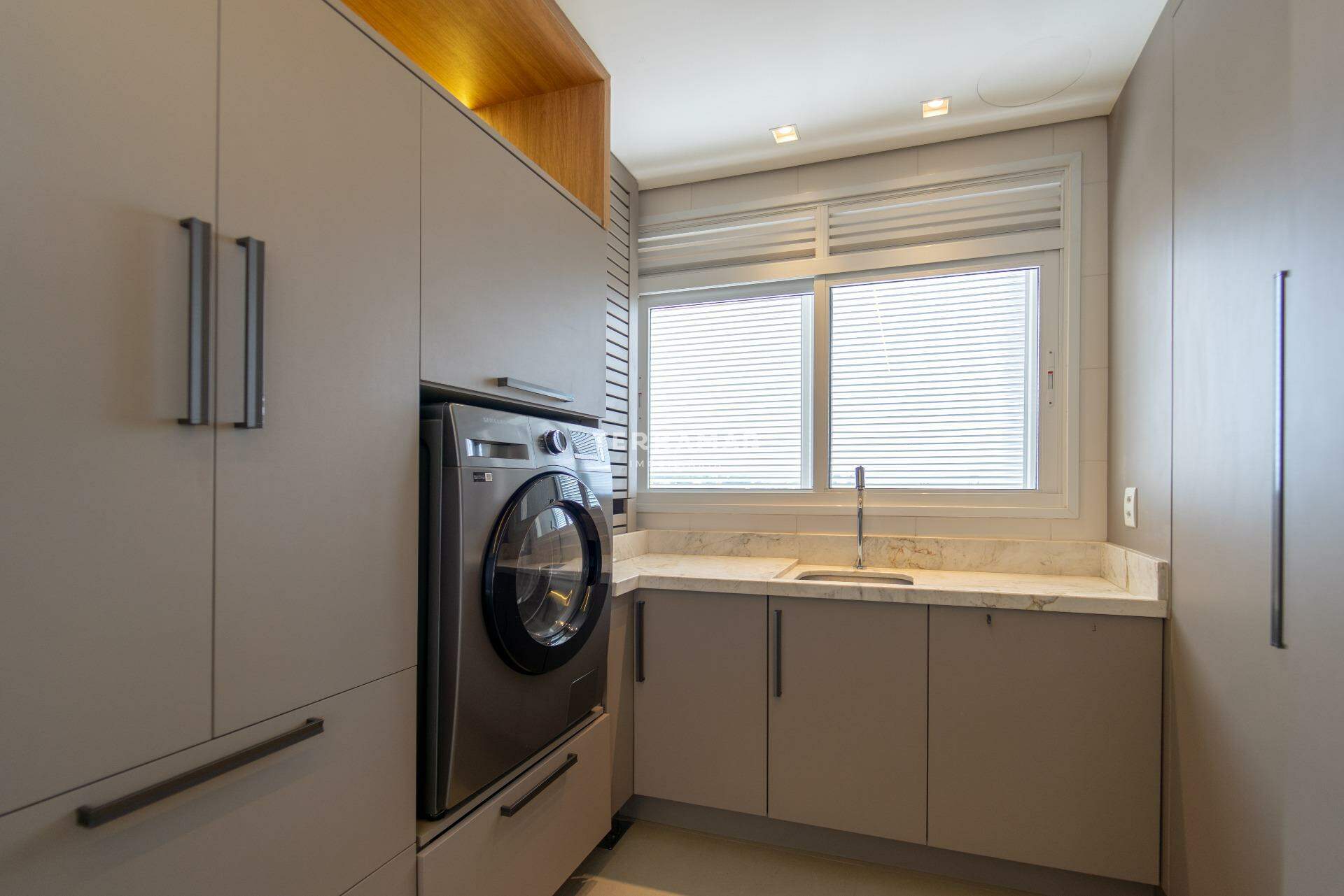 Apartamento à venda no Ideal: 