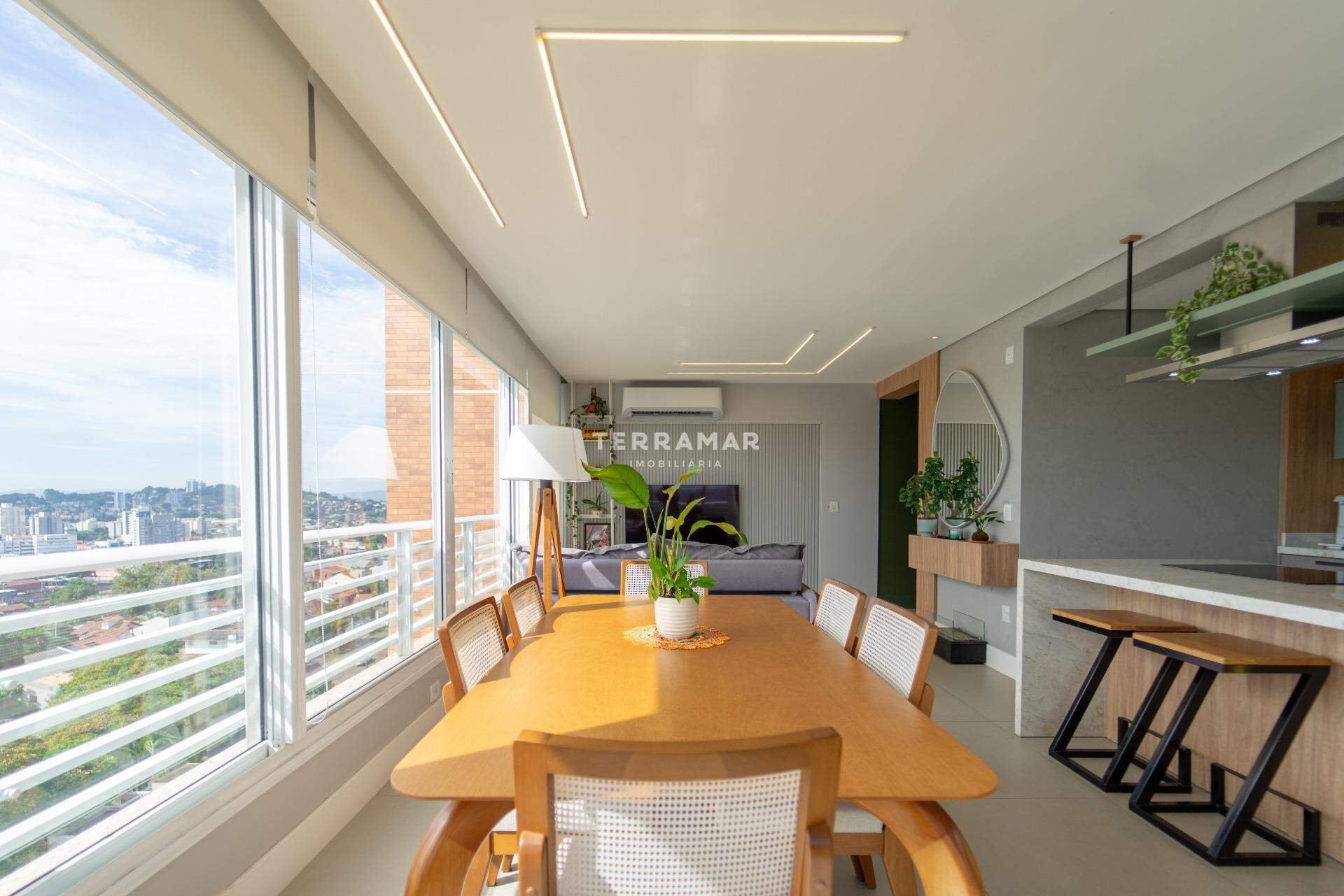 Apartamento à venda no Ideal: 