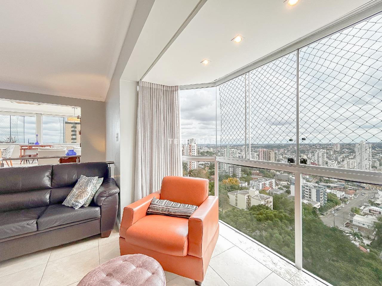 Cobertura para aluguel no Centro: