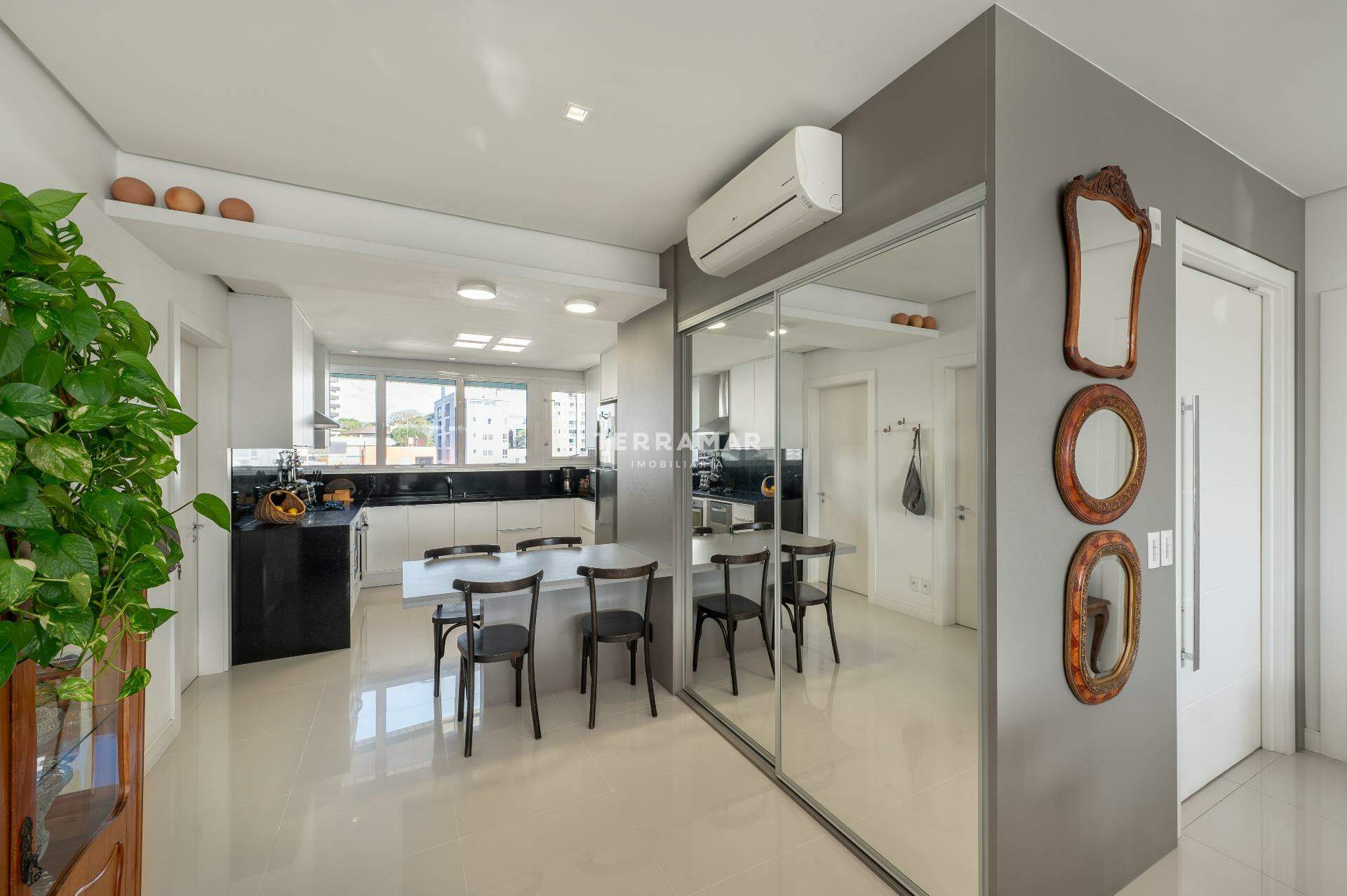 Apartamento à venda no Centro: