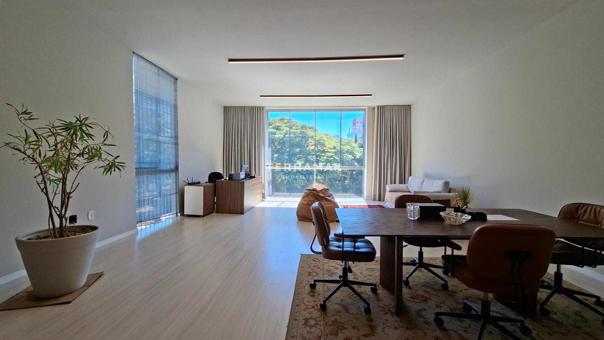 Sala para aluguel no Centro: 