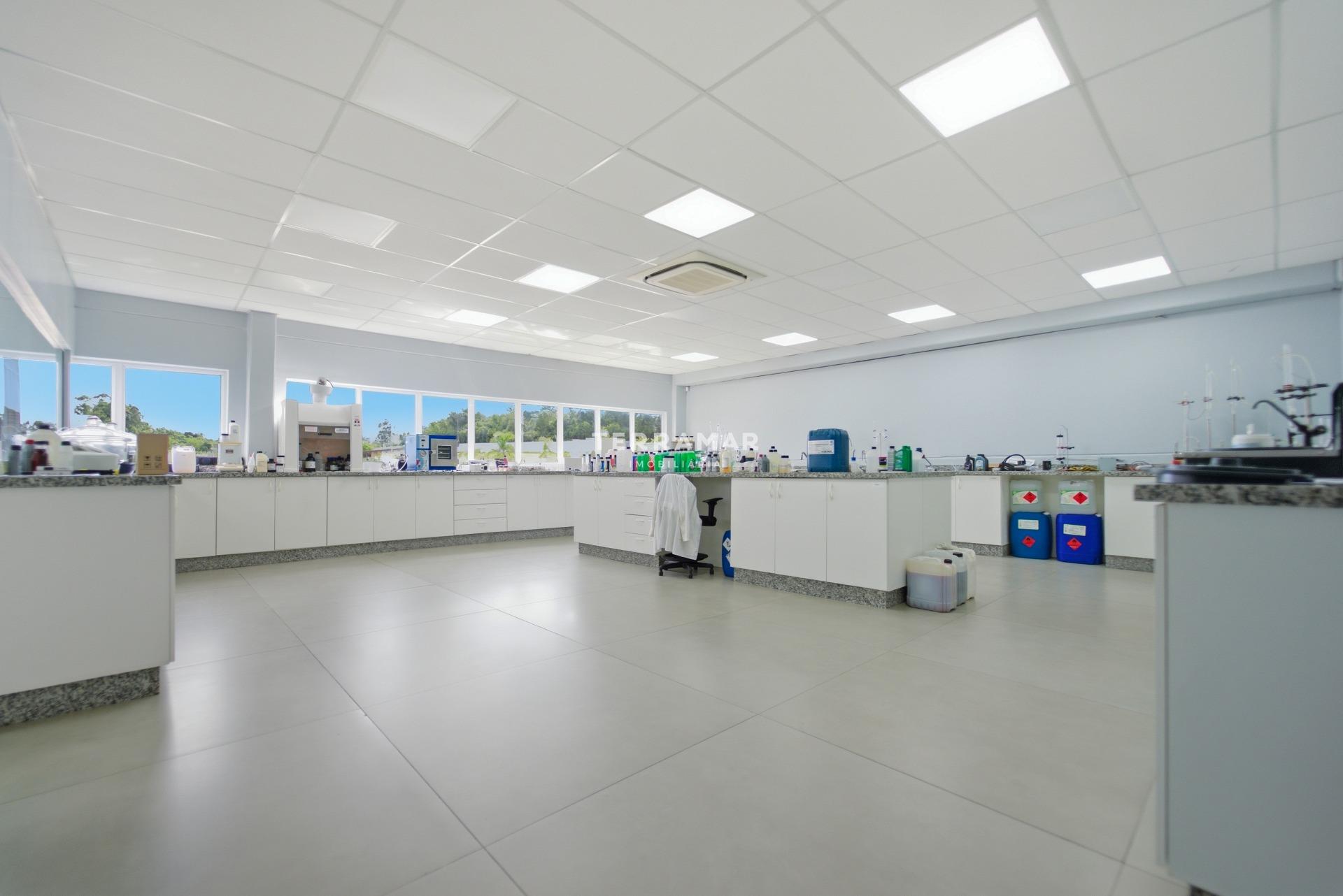 Prédio para aluguel no Conceição: 