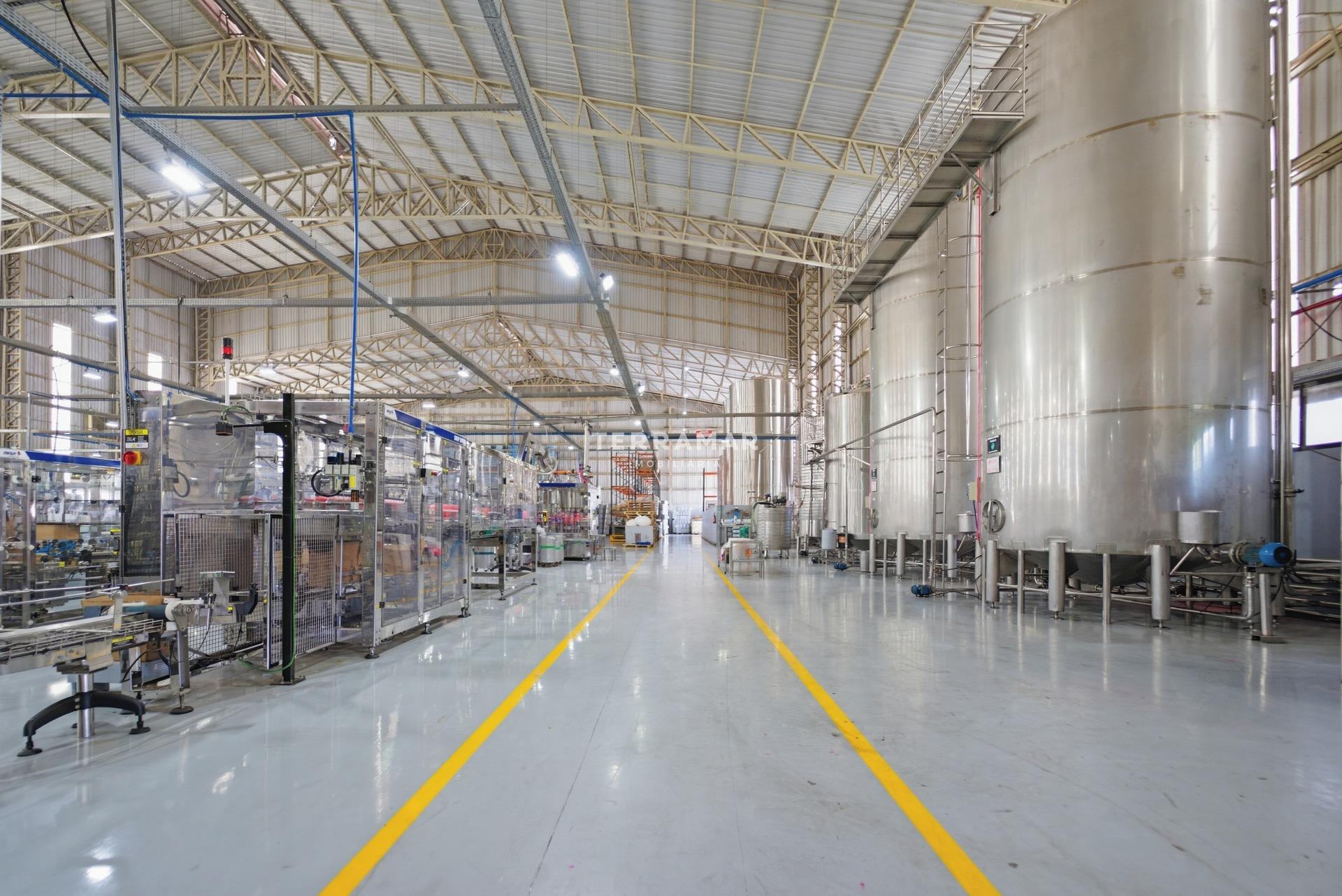 Prédio para aluguel no Conceição: 