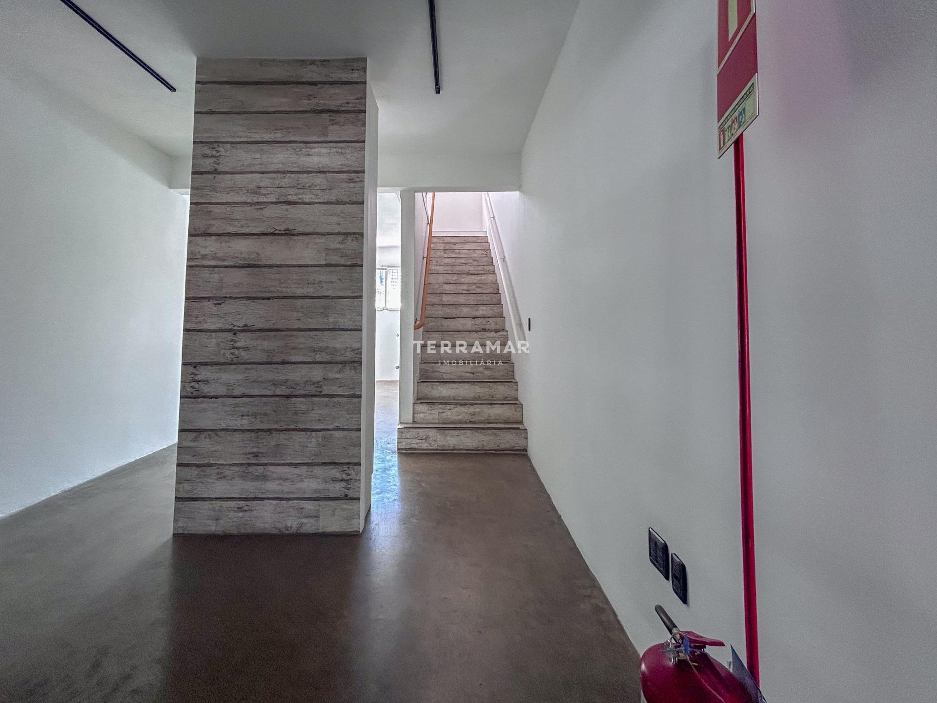 Loja à venda no Jardim Mauá: 